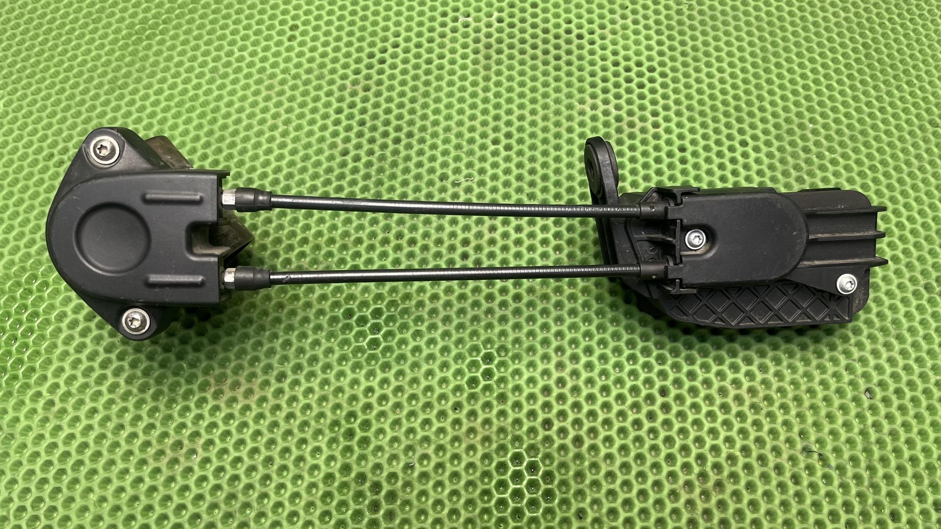 Заслонка глушителя 18518546552