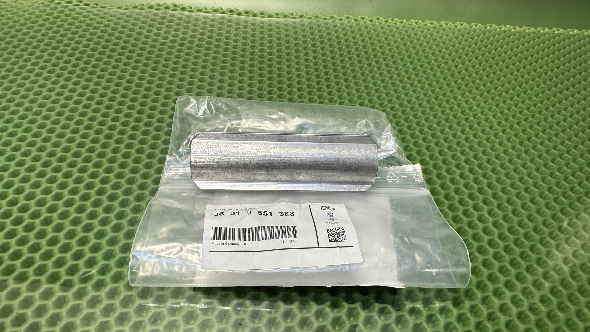 Распорная втулка диска D=20.5 L=105 36318531598