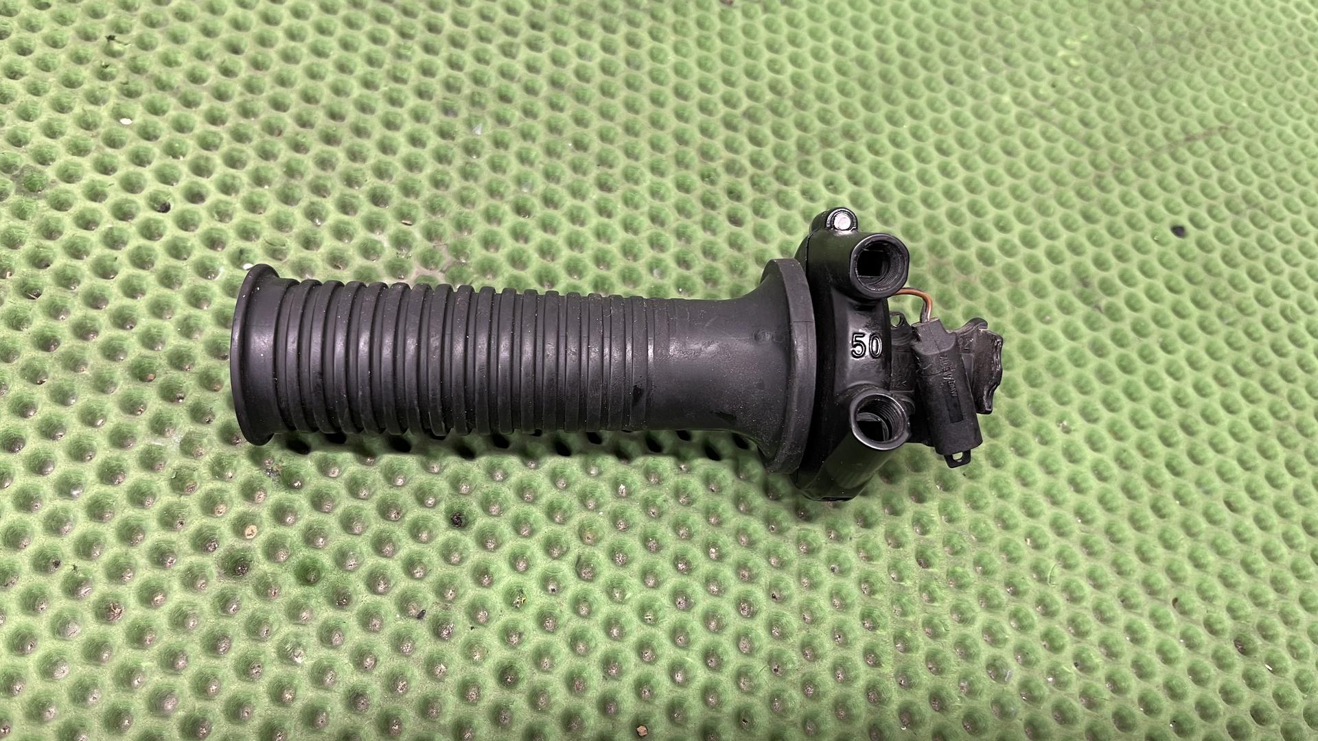 Ручка рифленая П 61317708236