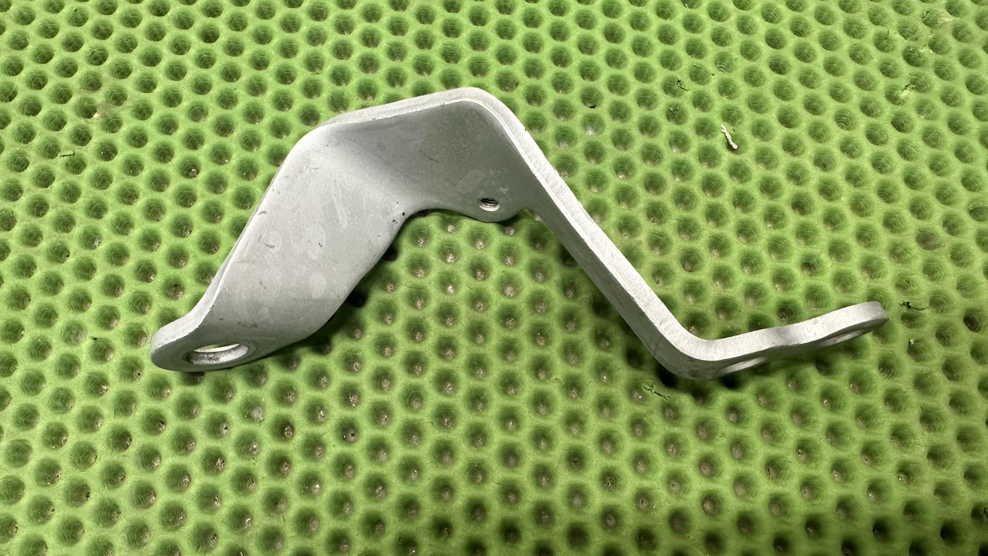 Дуга рамы левая K1600 46638392097