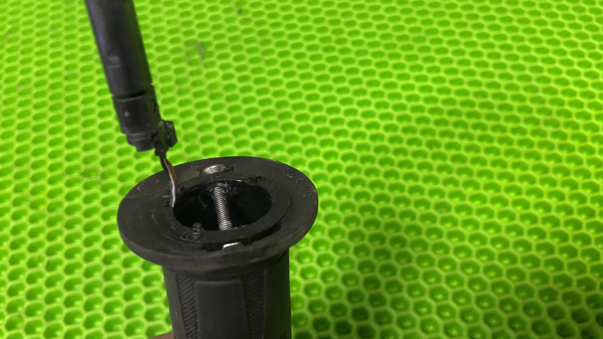 Ручка Л 61318552117