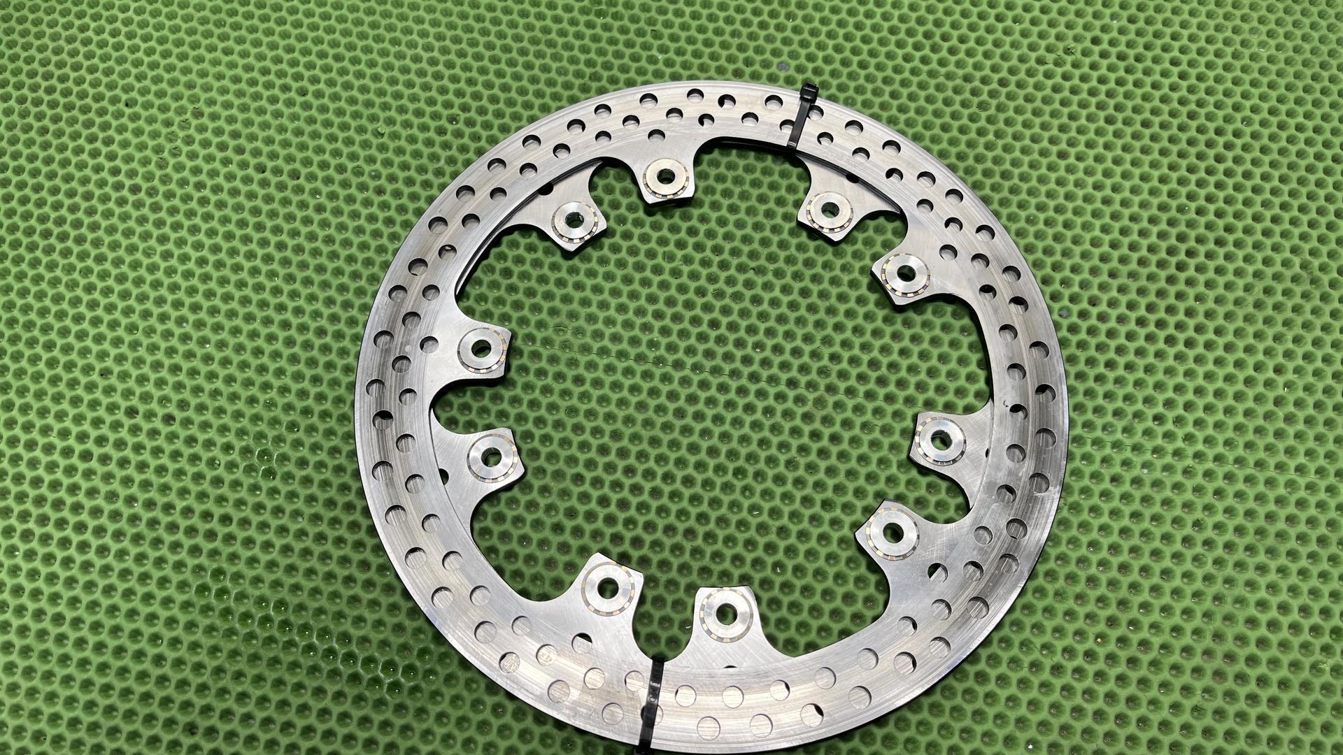 Тормозные диски передние D=310-4,5MM 34118881342