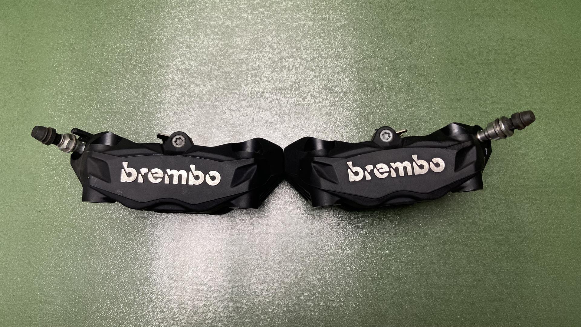 Комплект передних суппортов для R1200/1250 Чёрные 