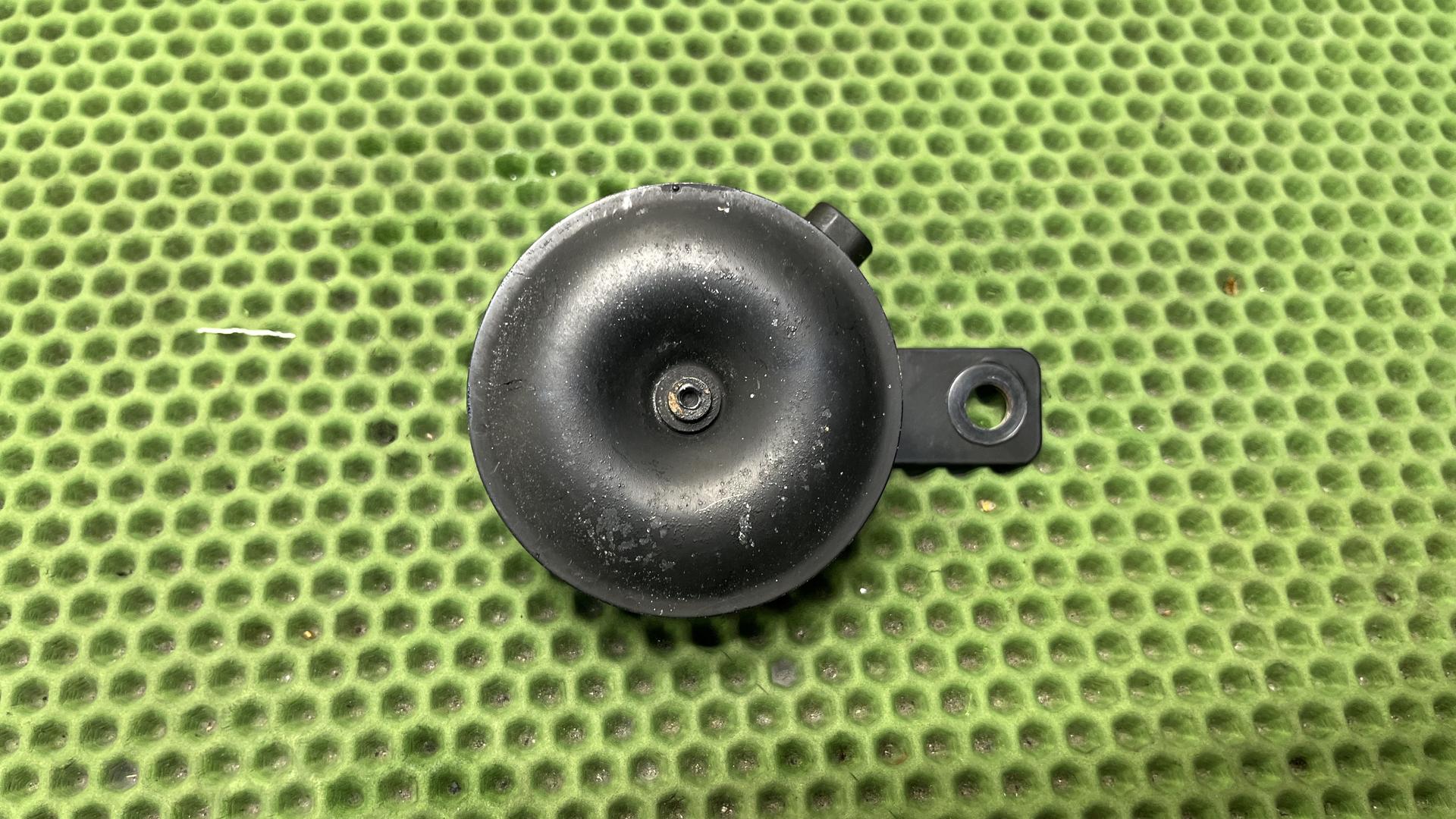 Звуковой сигнал K80-84 61337728614