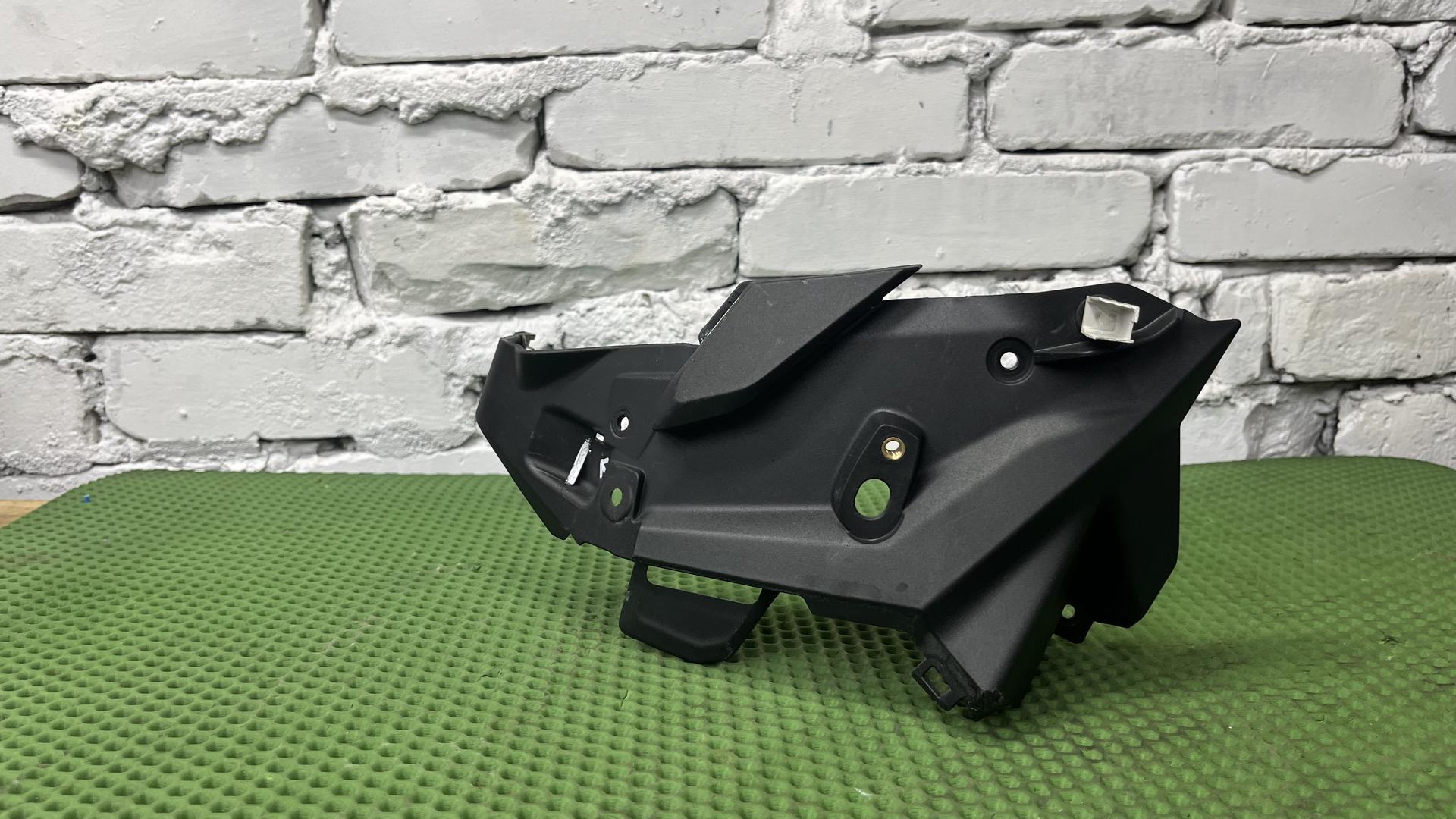 Кожух переднего кронштейна K73 15+ 46638546348