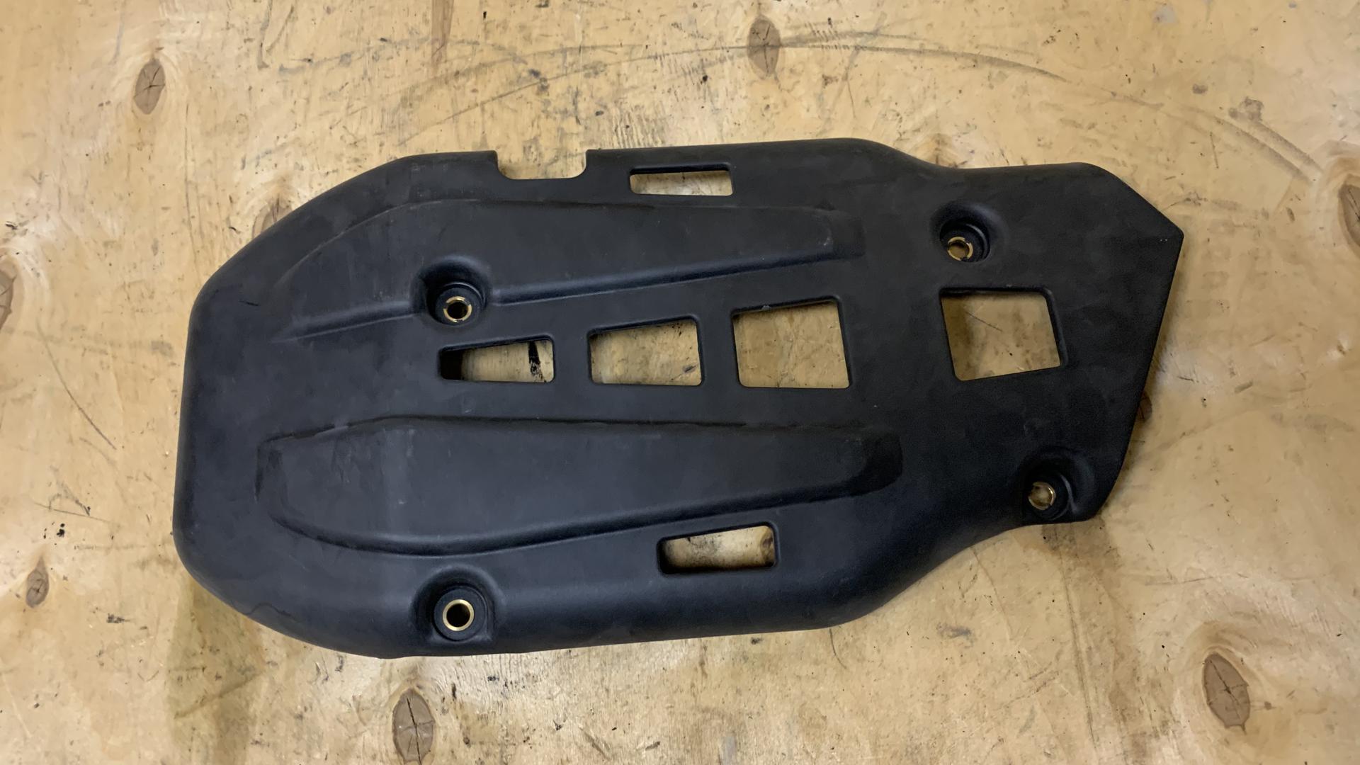 Защита двигателя, пластик 11118526642