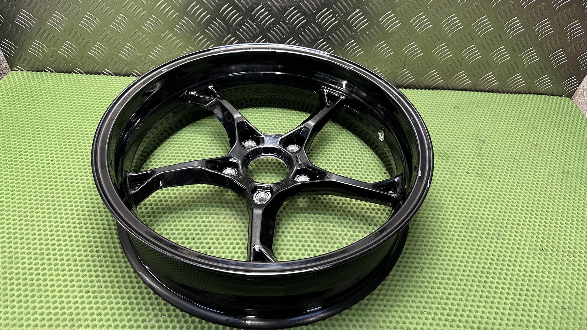 Литой диск задний черный (4.5X17) 36315a65aa7