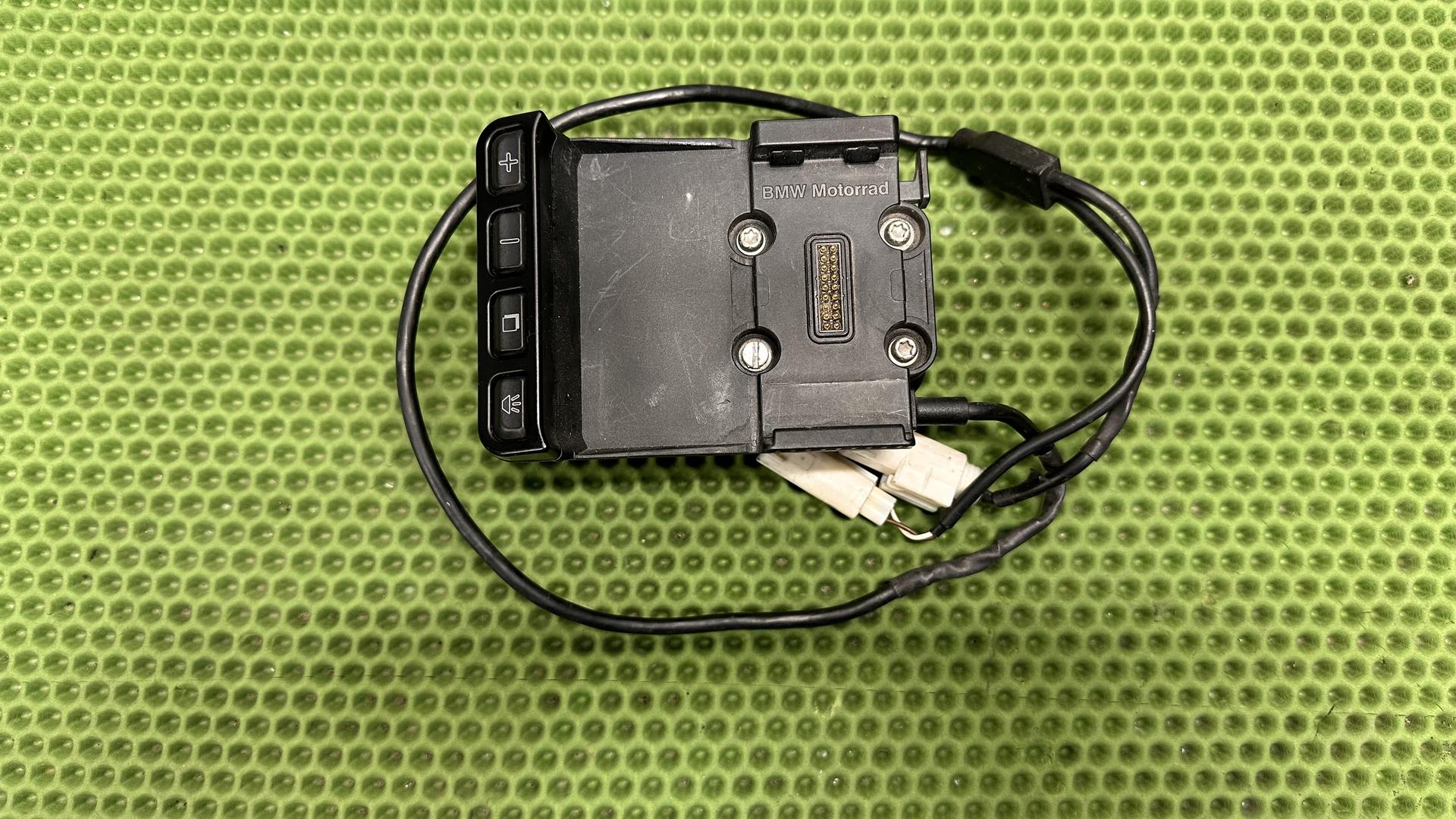 Кредл навигатора 4 поколения 77527721940