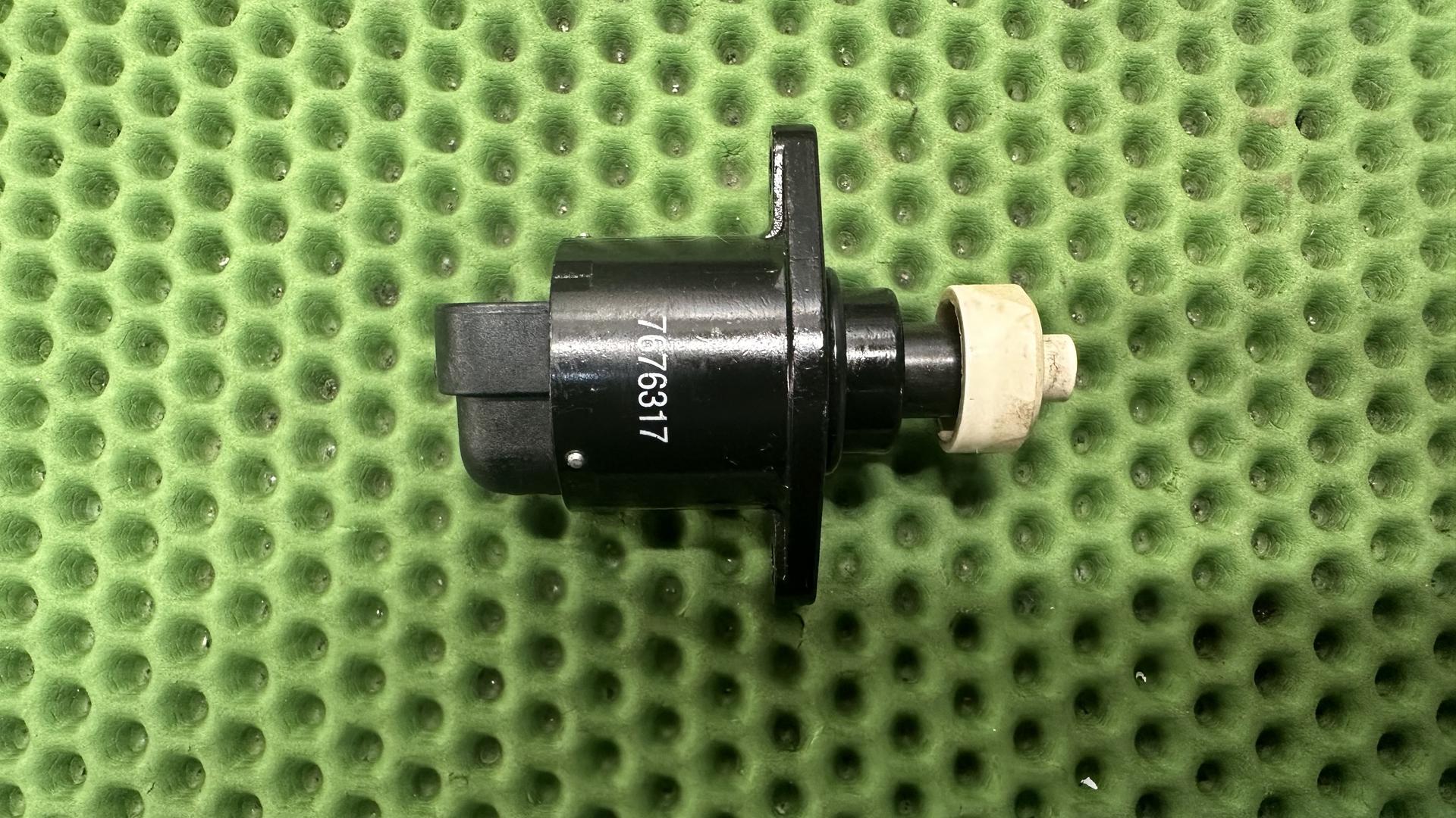 Клапан холостого хода 13717676317