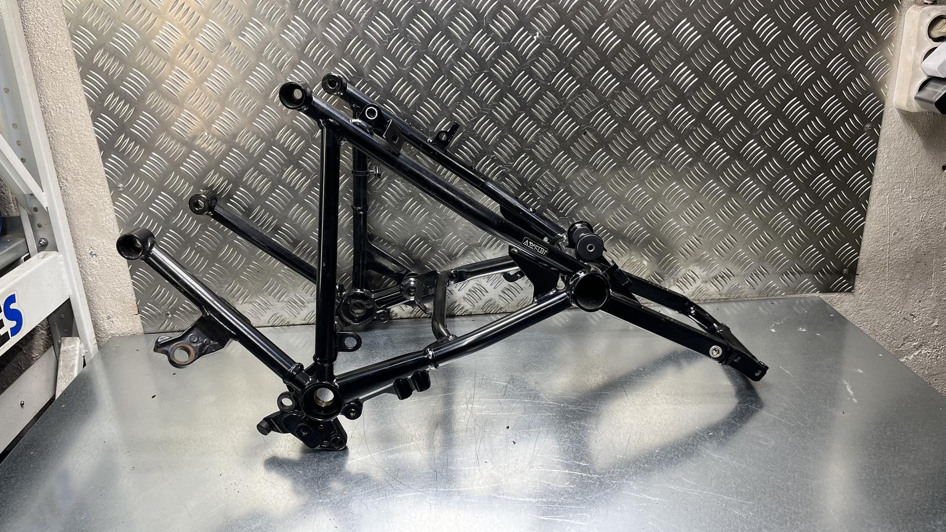 Основная рама с VIN (black) R nine t (k21) 46511539560