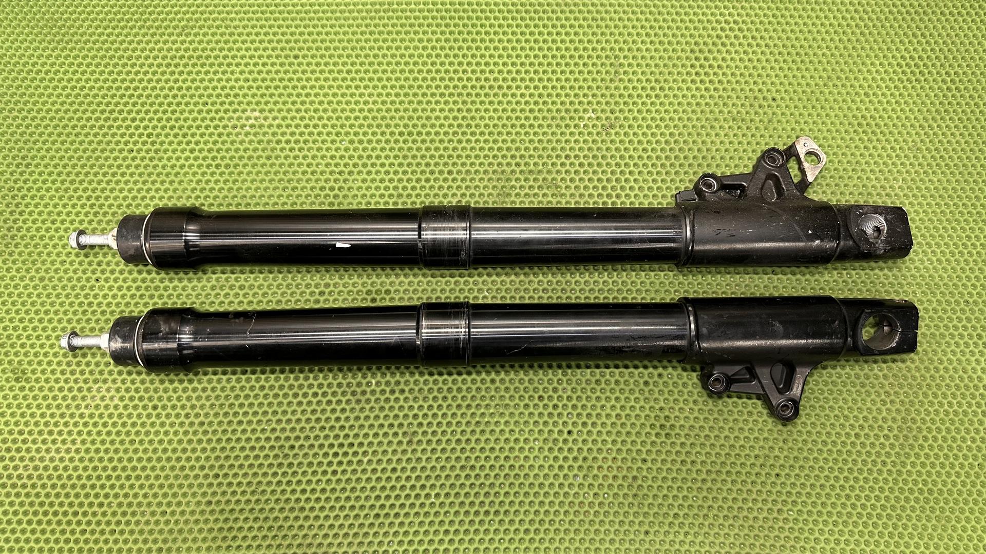 Вилка в сборе R1200GS K25 