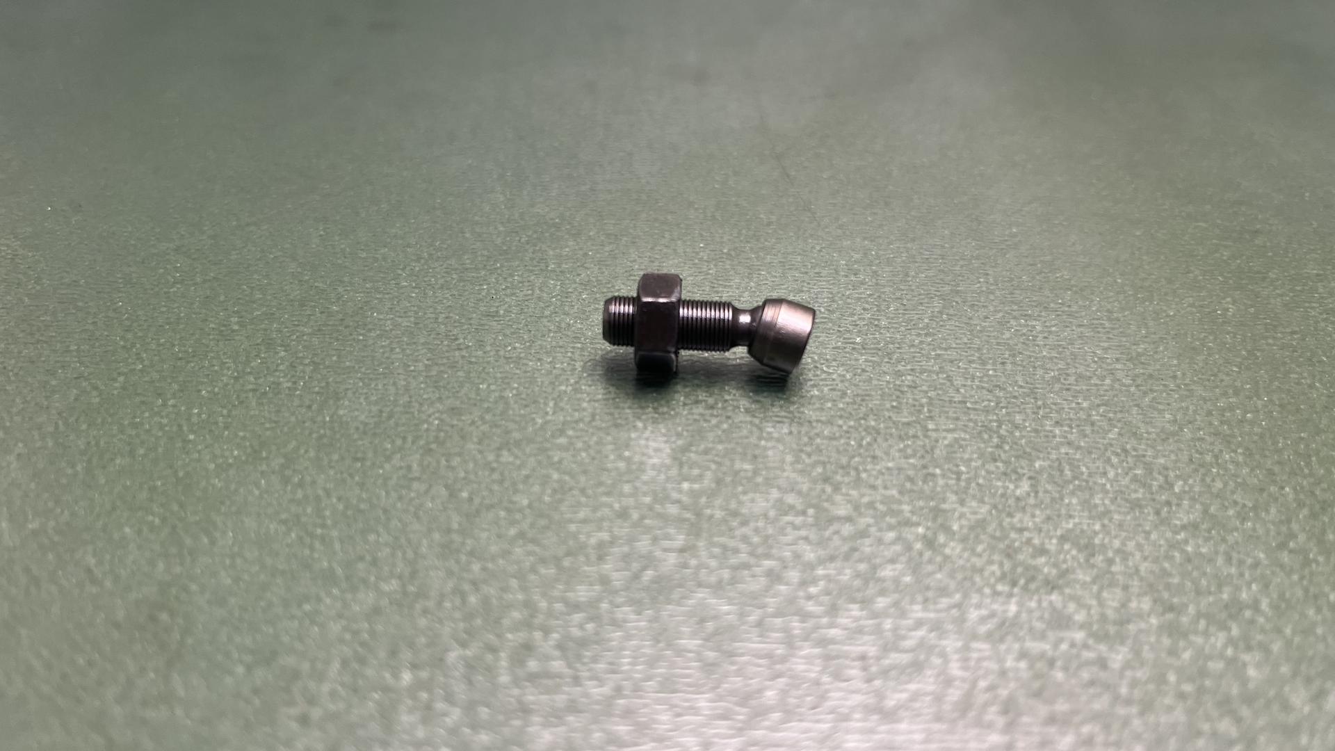 Регулировочный винт клапана R1200xx 11337661853