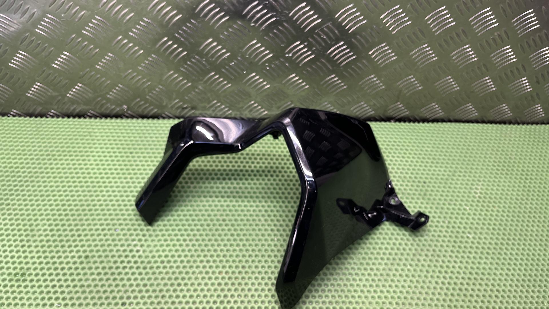 Защита рук правая K1600 GT/GTL/B рест. (с 2022 г.) 46637924142