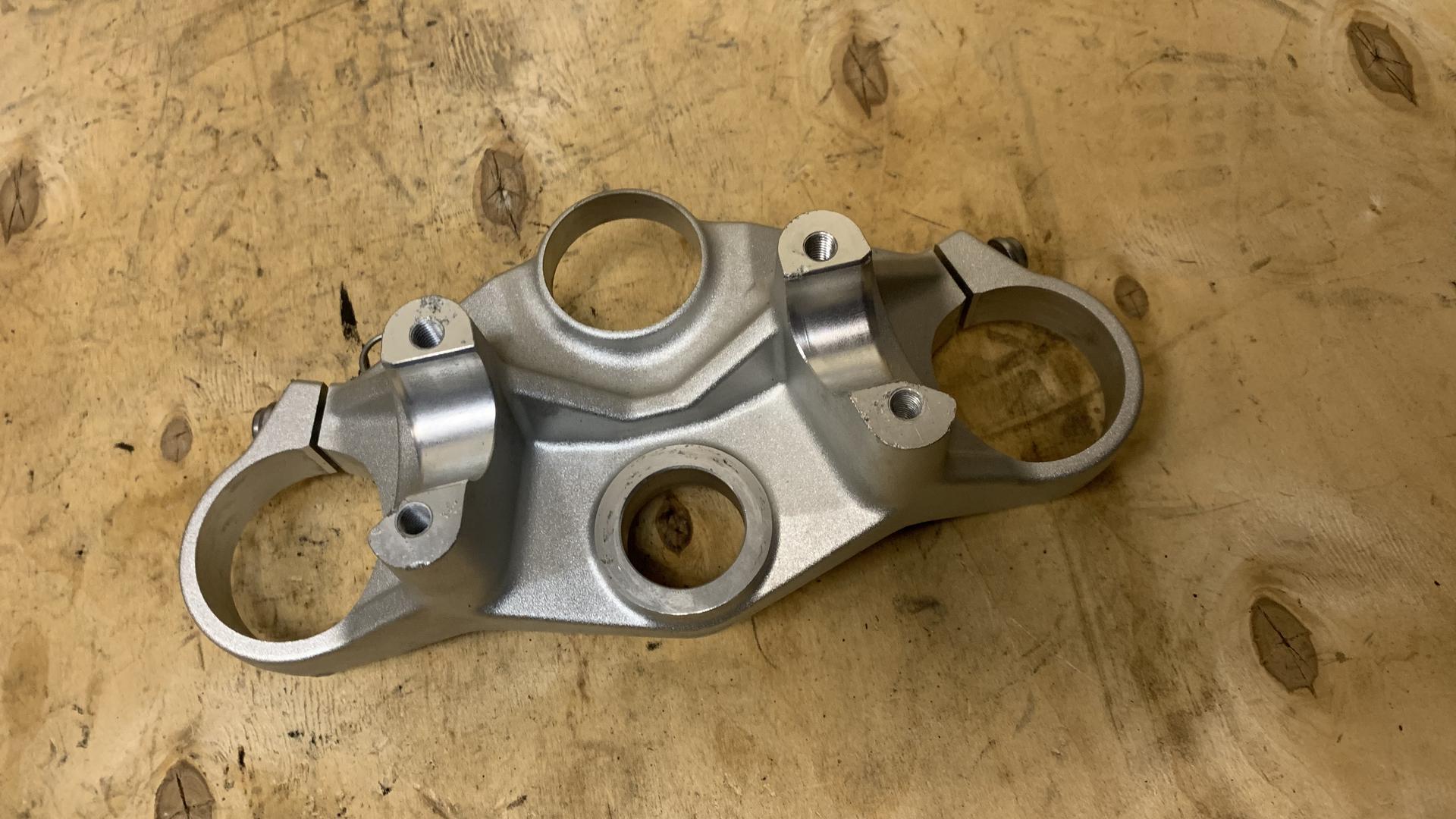 Перемычка вилки Вх 31428525324