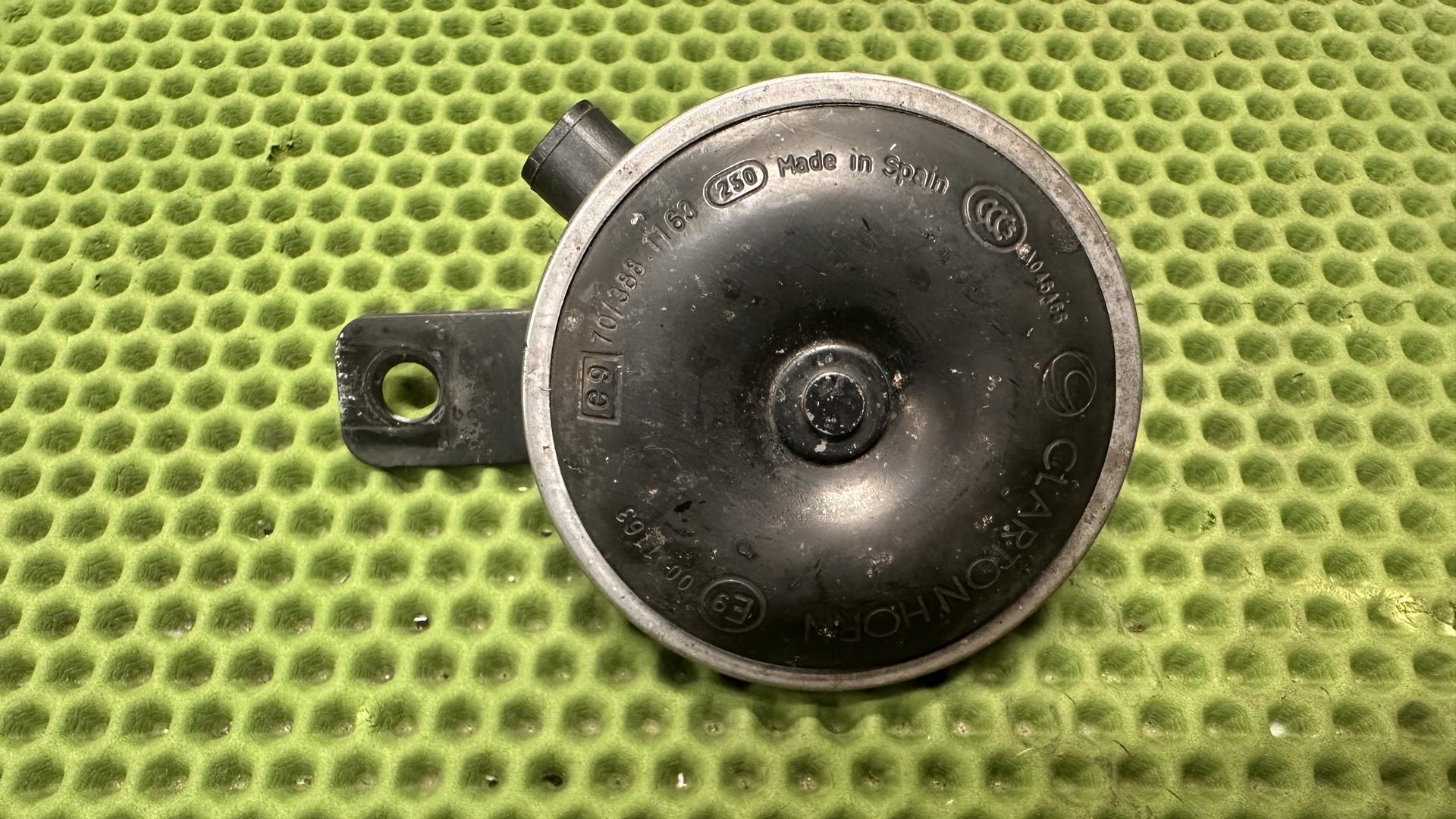 Звуковой сигнал 335Hz 61332346554