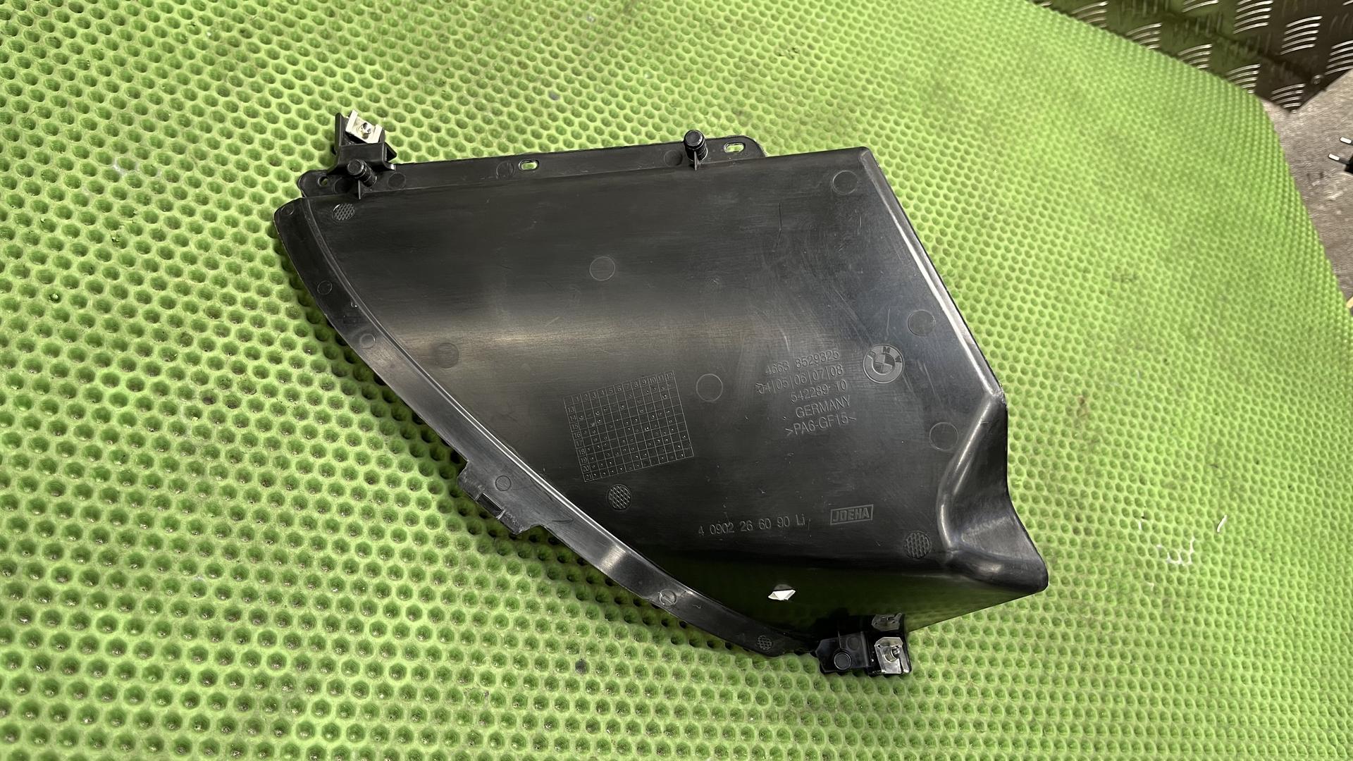 Направл.потока отраб. воздуха внутр. Л 46638529325