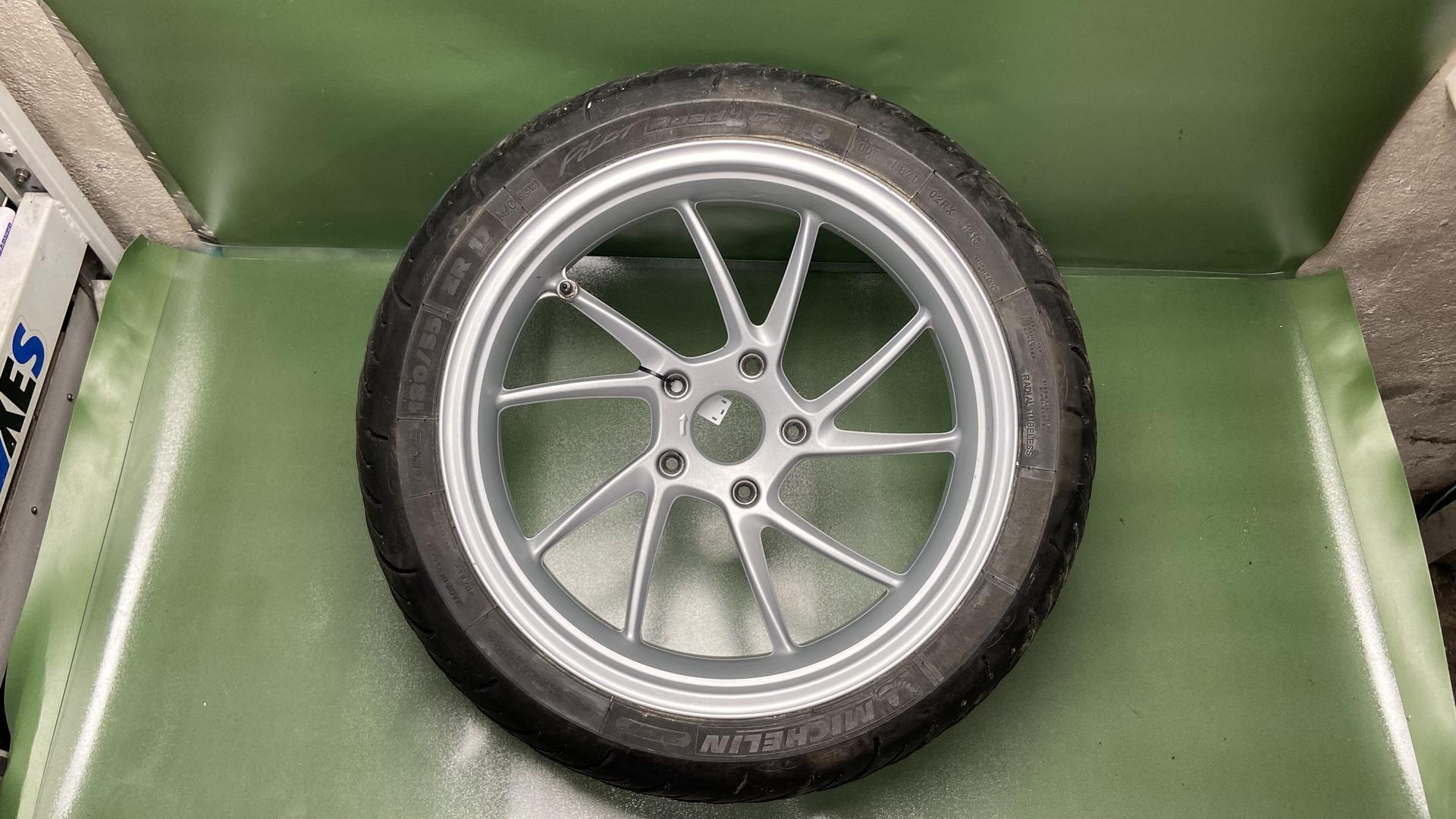 Задний диск Silber 5.5X17 R1200/1250RT K52 36317727235