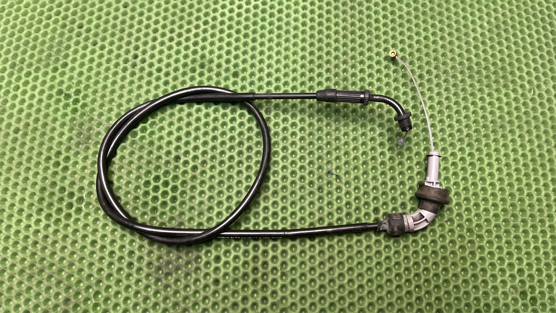 Трос газа 32737714760