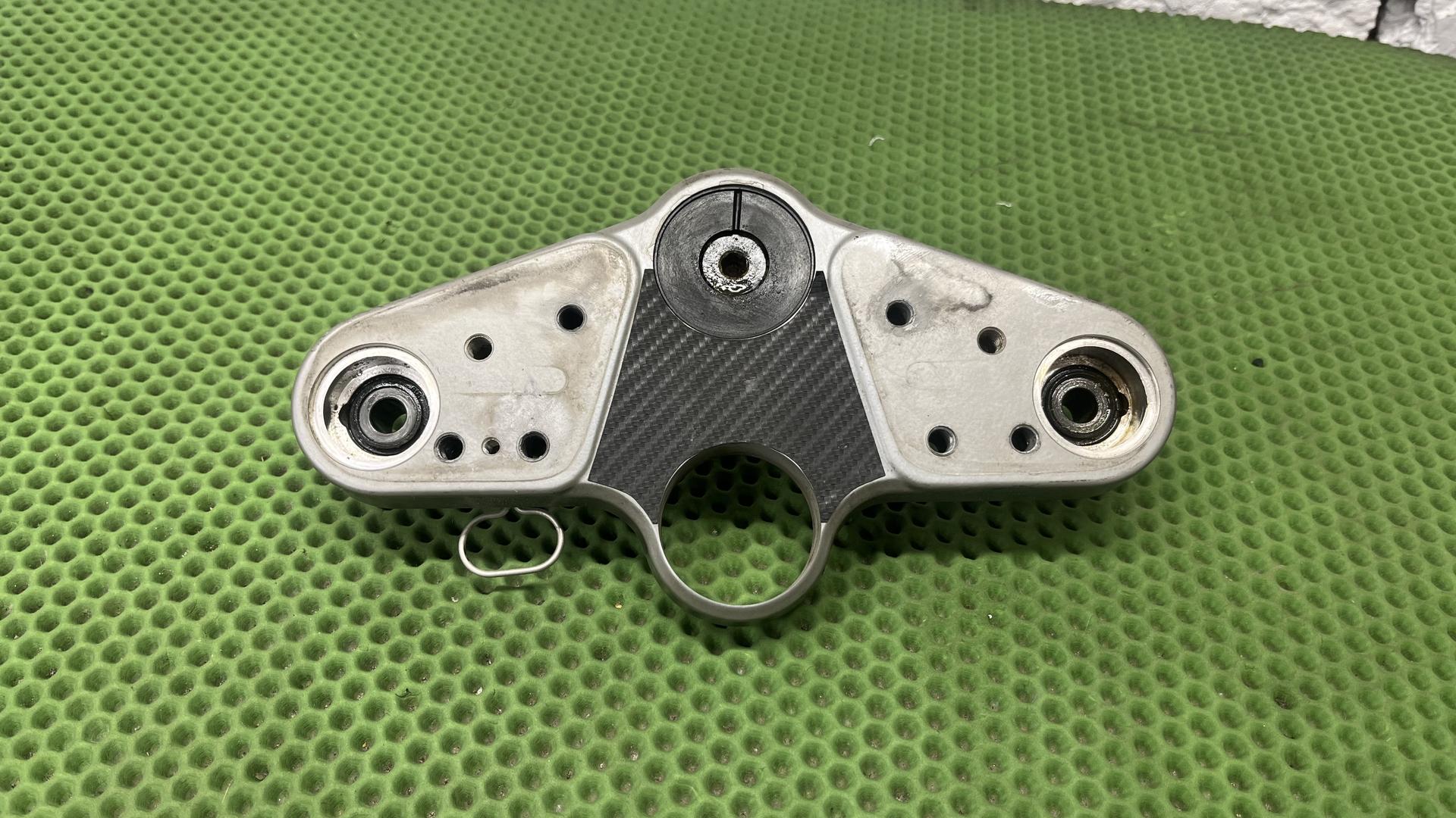 Перемычка вилки Вх 31427729239