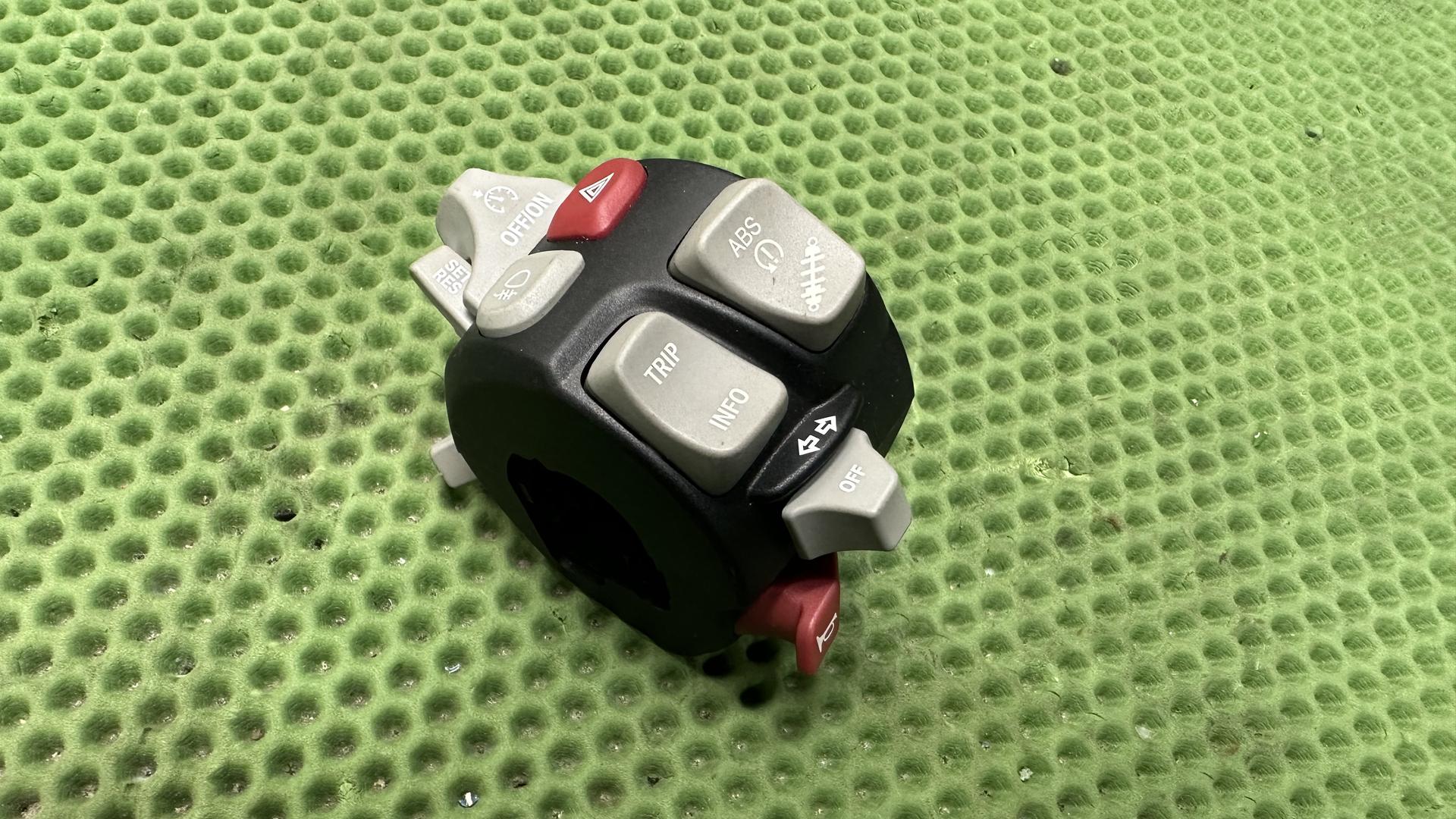 Комбинированный выключатель Л 61318549925