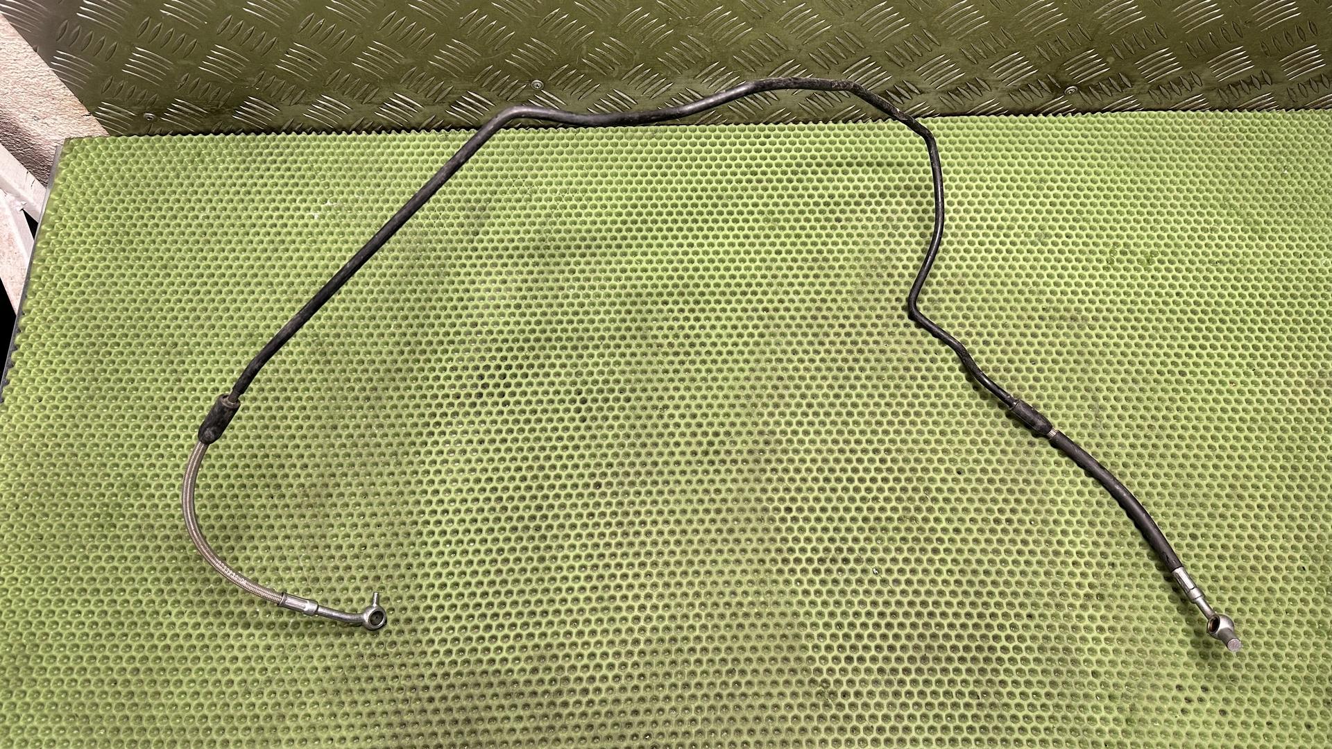 Тормозная трубка ГТЦ-блок ABS RnineT дорест (14-20) 34328533936