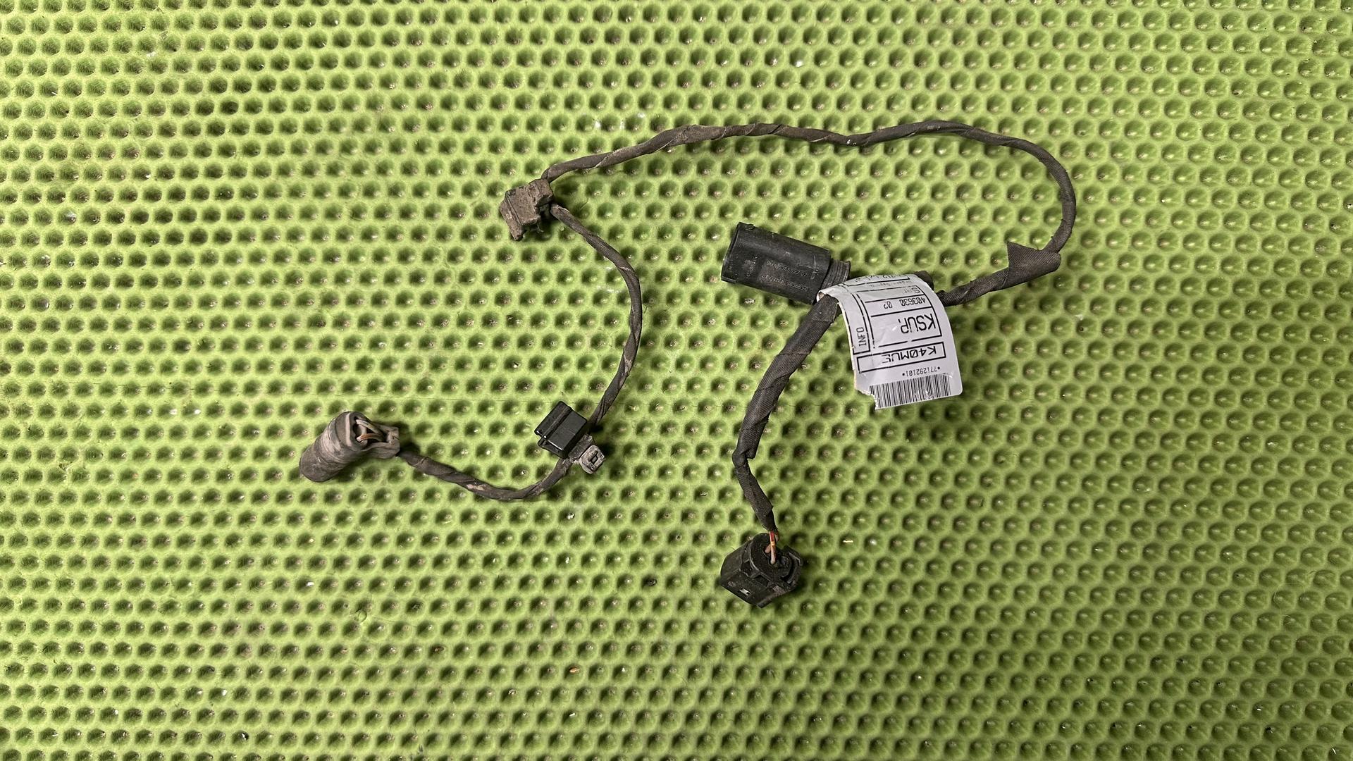 Жгут заднего фонаря K1300R/S 61117712921