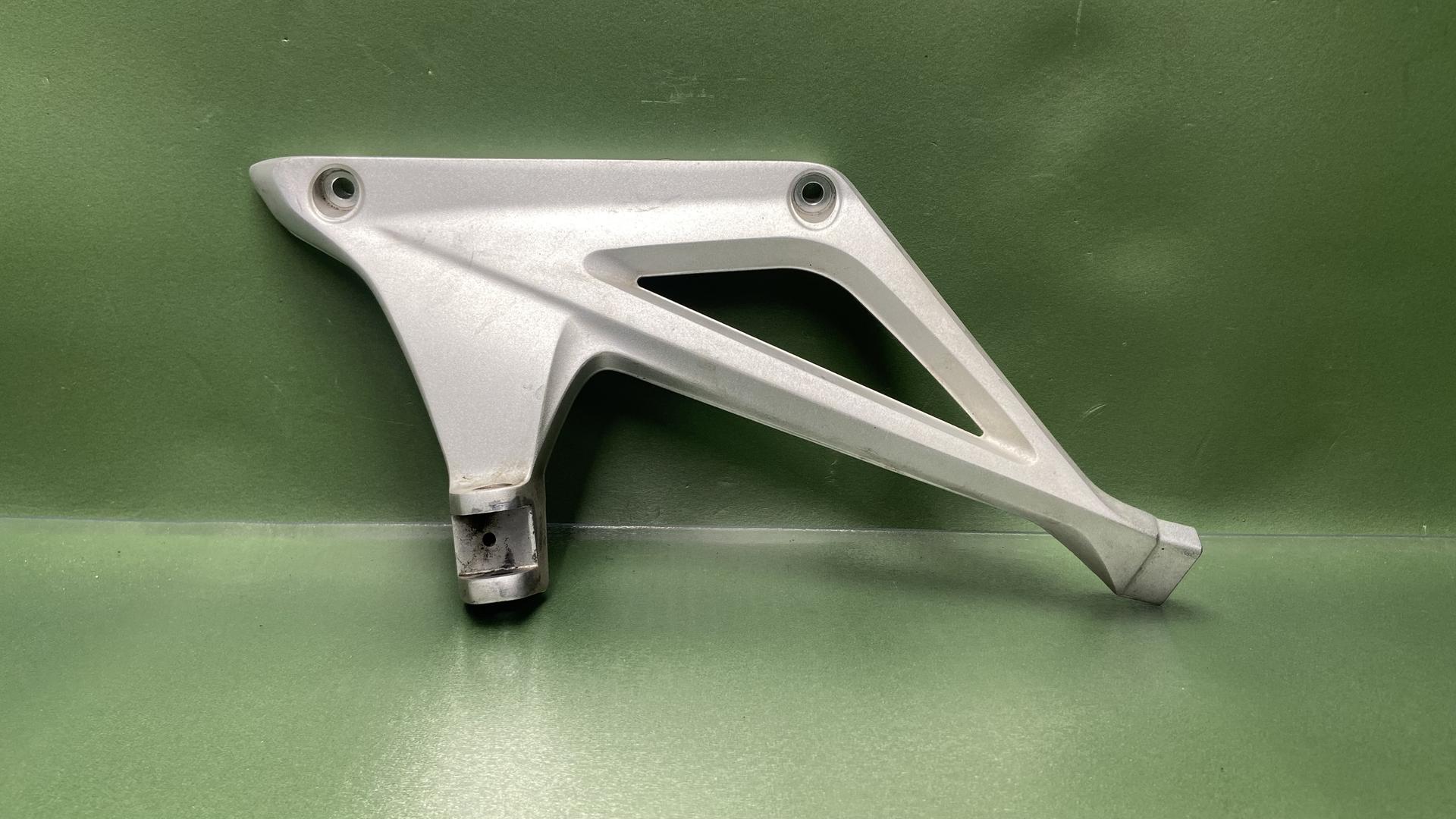 Планка упора для ног Л Зд 46718534789