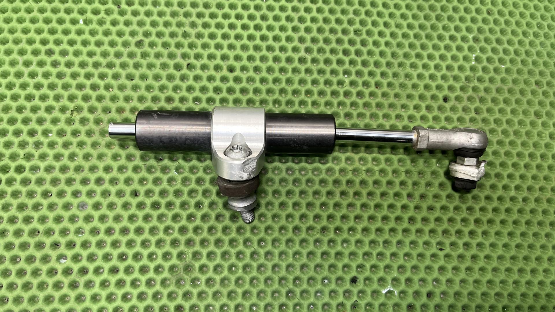 Амортизатор рулевого управления 32768549363