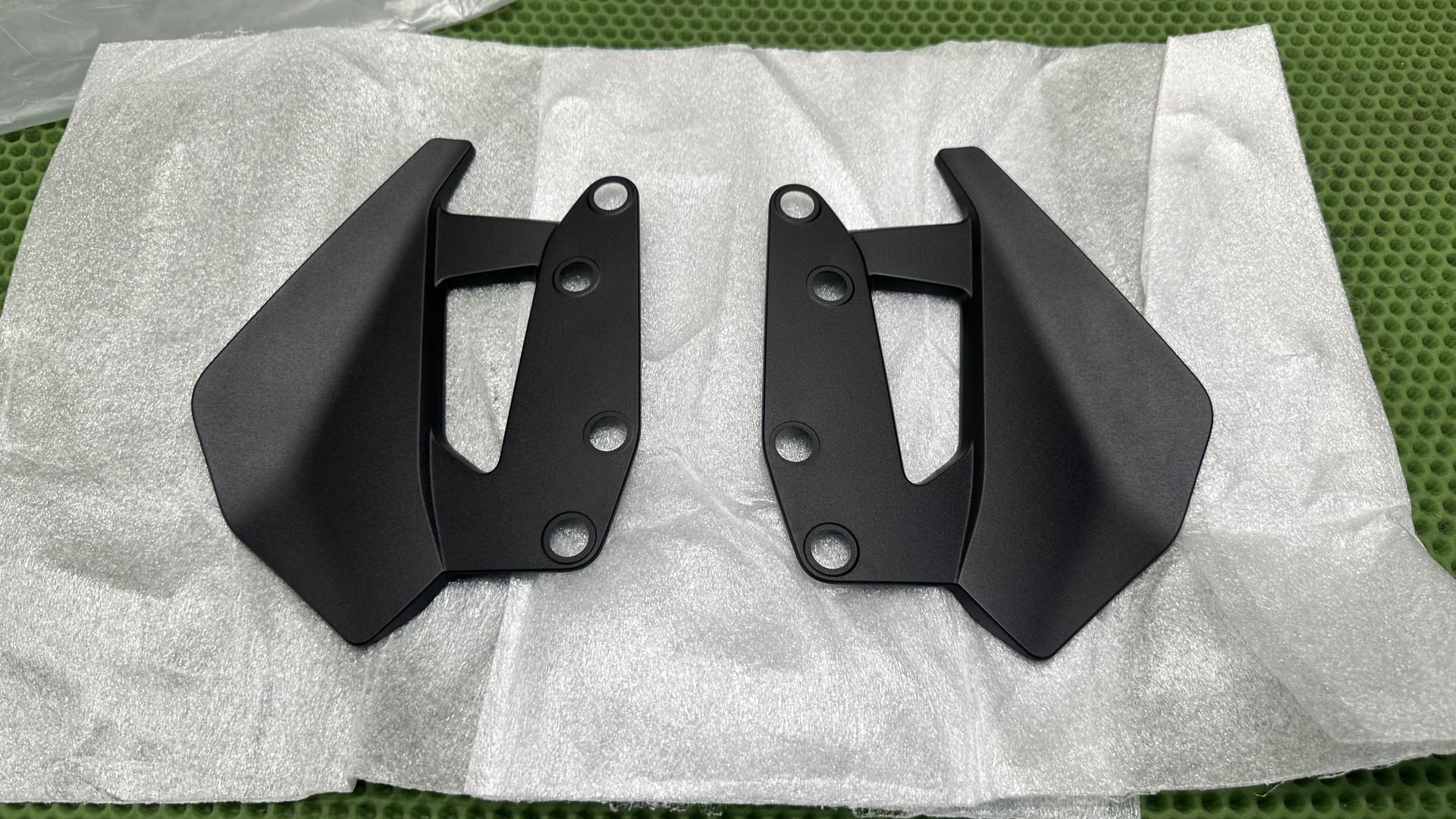 Комплект доп спойлеров ветрового стекла 1s5ad1f301