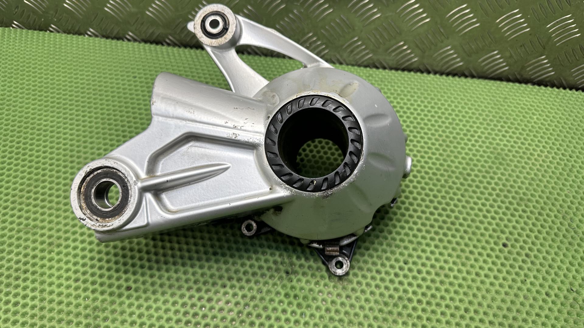 Угловой редуктор серебристый (ABS1) 33118530085