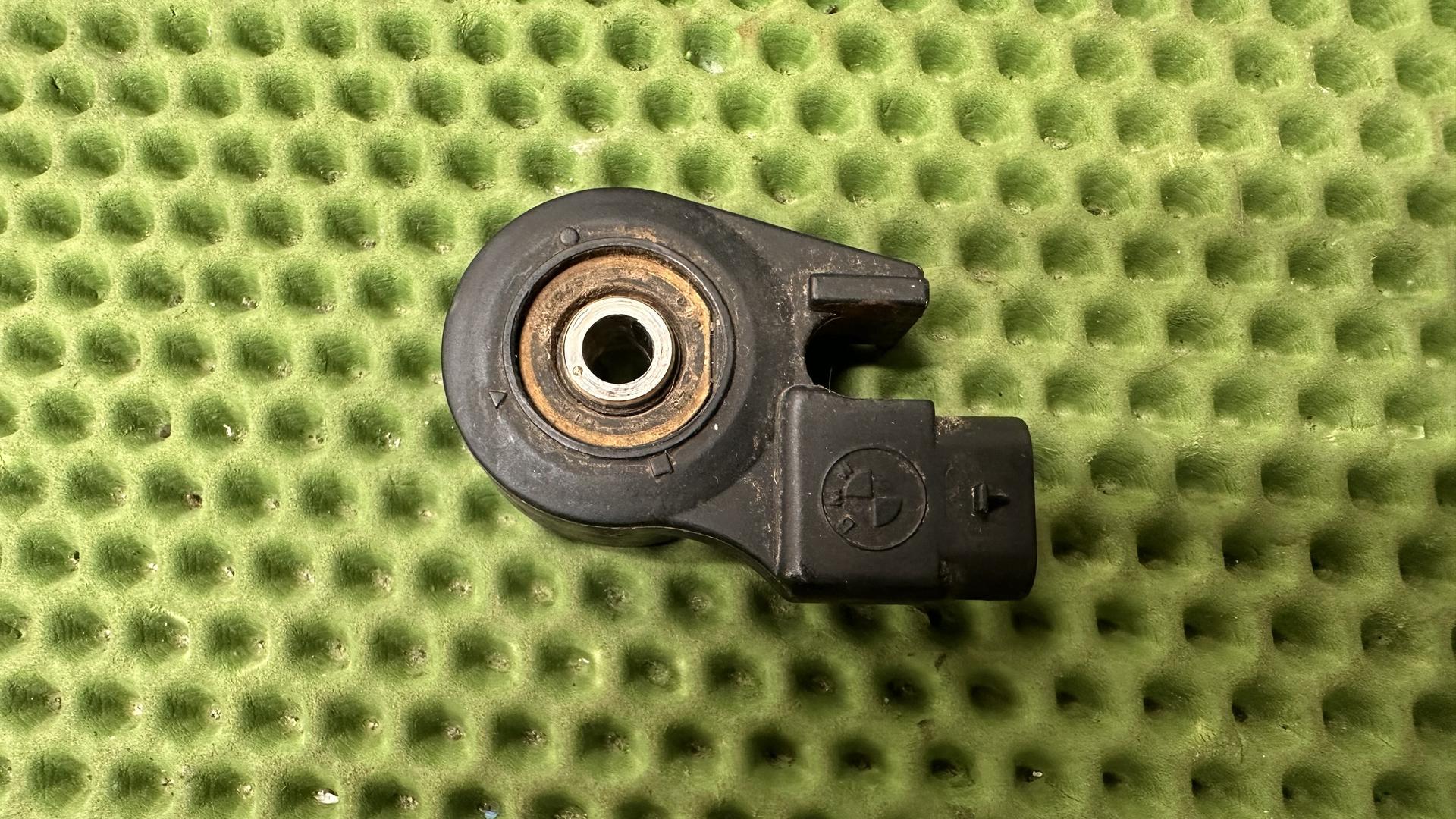 Переключатель боковая опора 61318388642