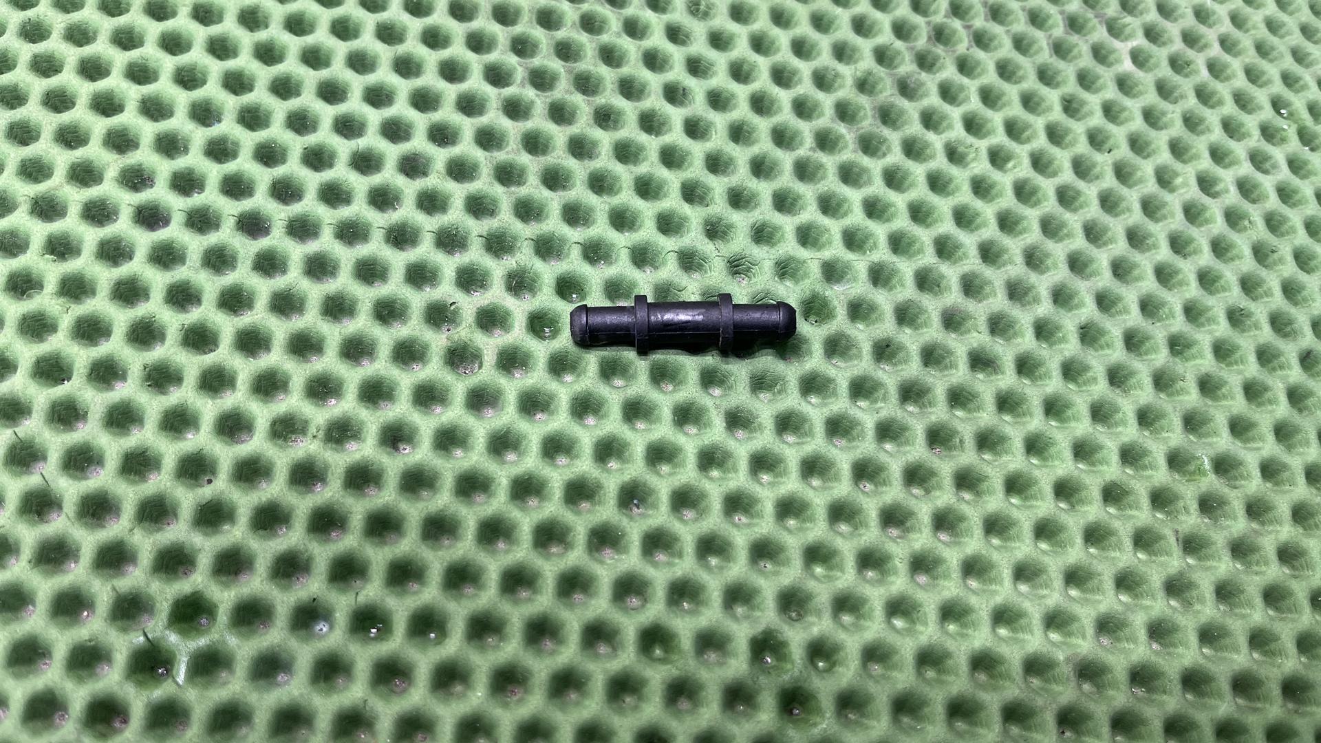 Соединительный элемент 61661382908