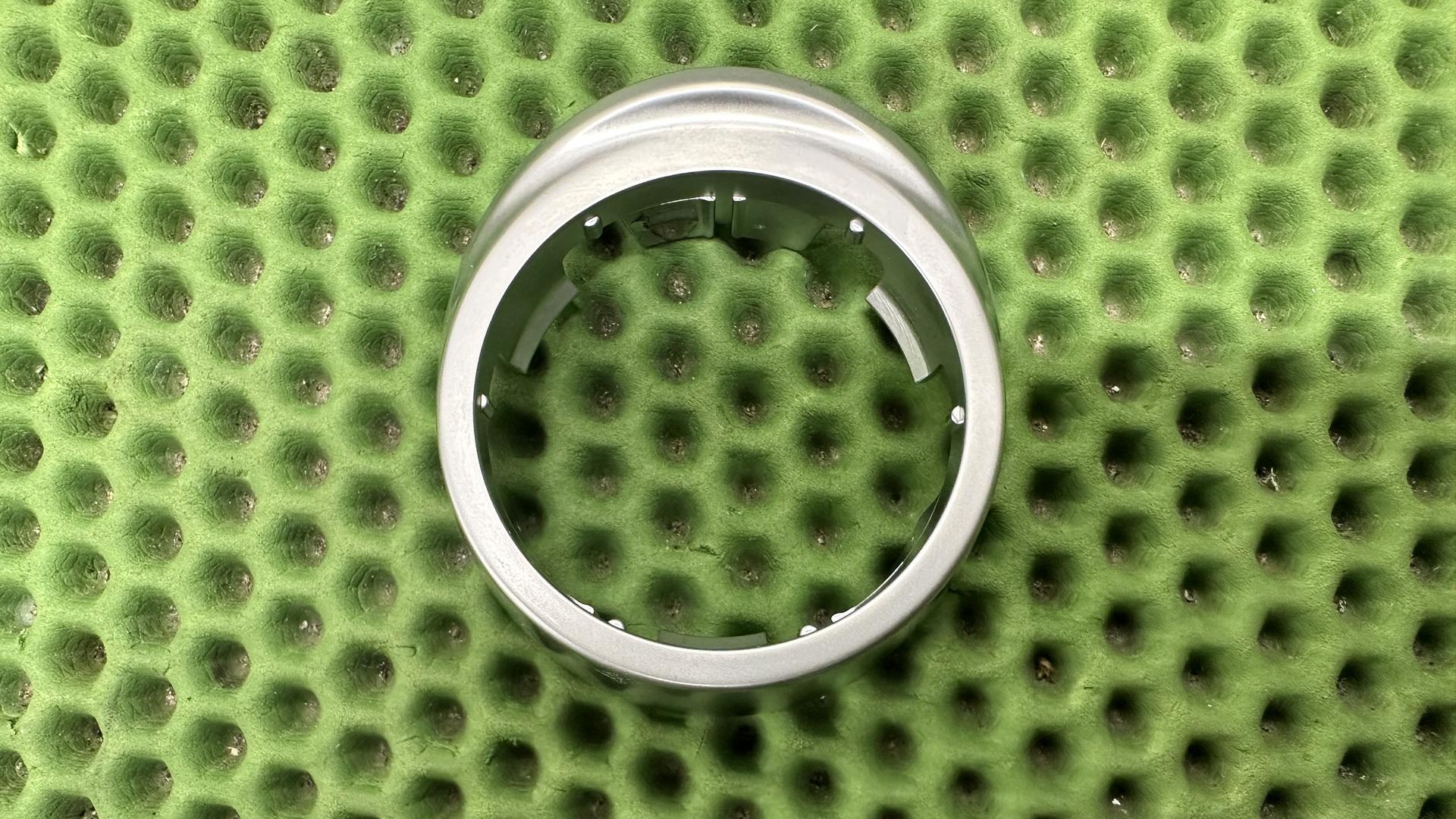 Хромированное кольцо 66128549187