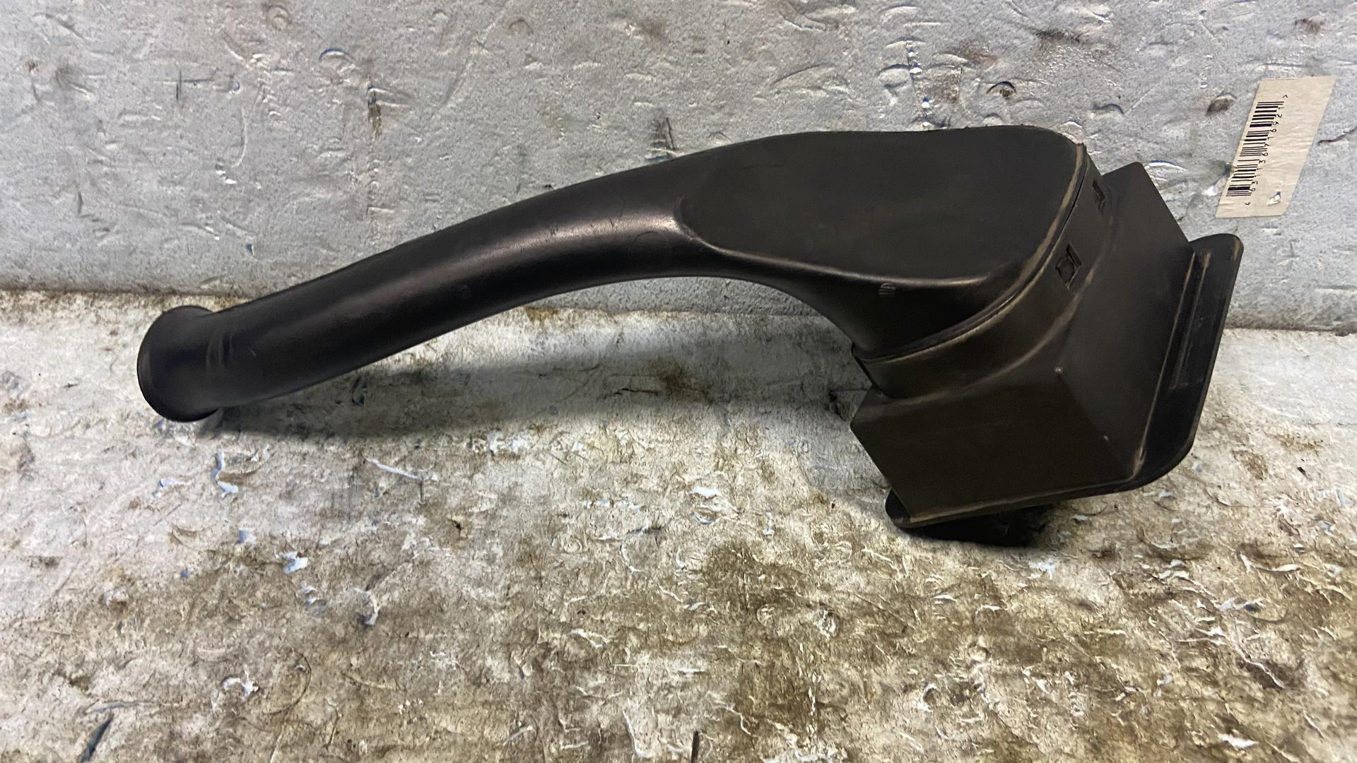 Всасывающий патрубок 13717678277