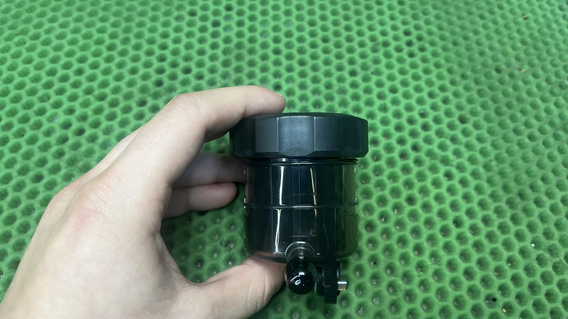 Расширительный бачок K67 (S 1000 RR) 32728405667