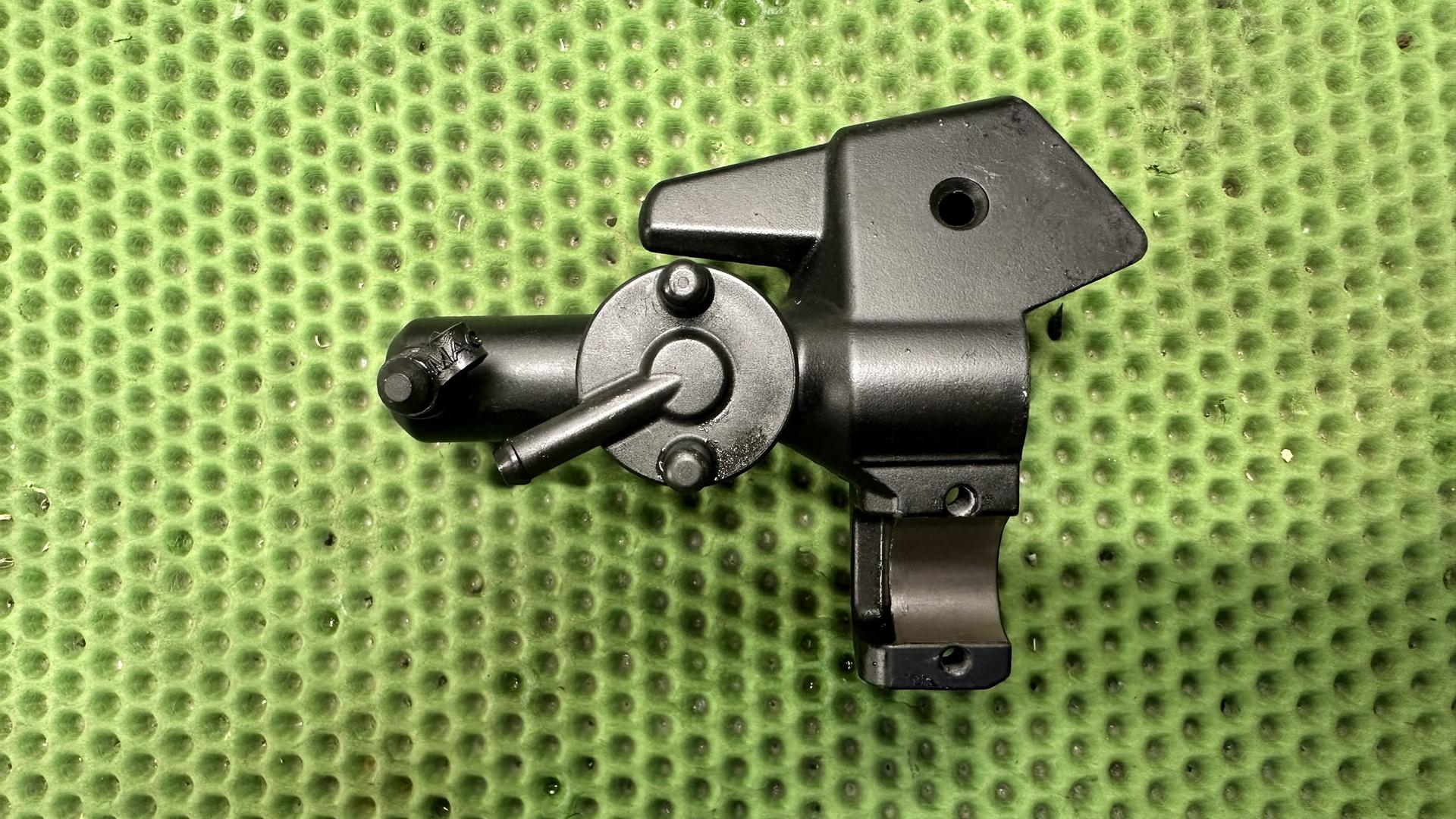 Арматура ручного тормоза дымчатое стекло 32727727053