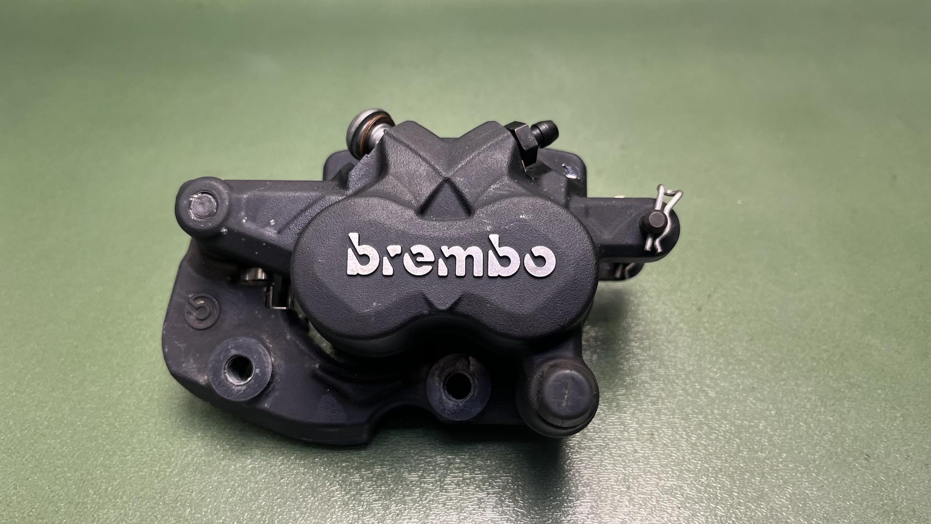 Суппорт тормозного механизма Зд 34218535160