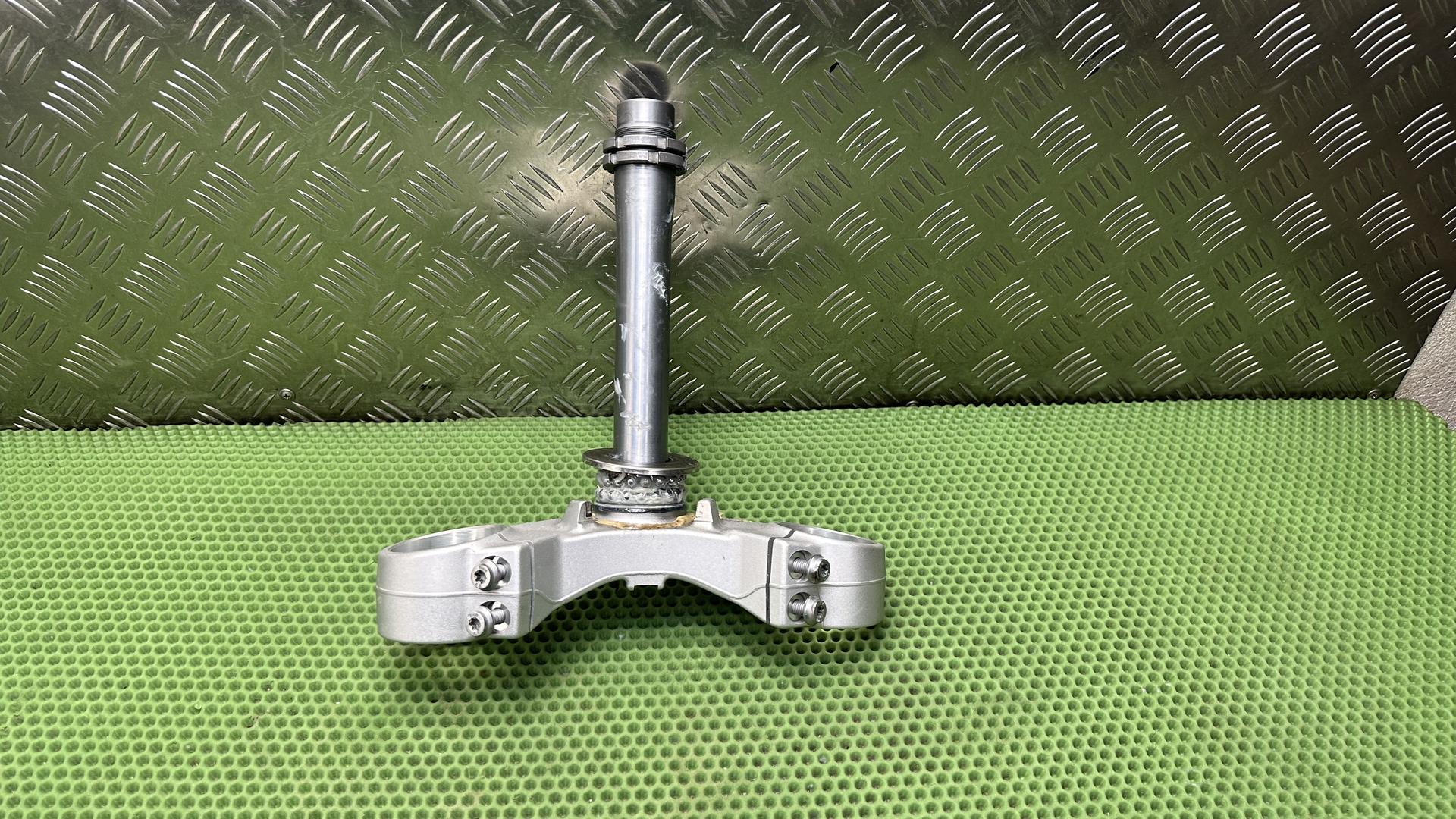 Перемычка вилки Нж 31428550145