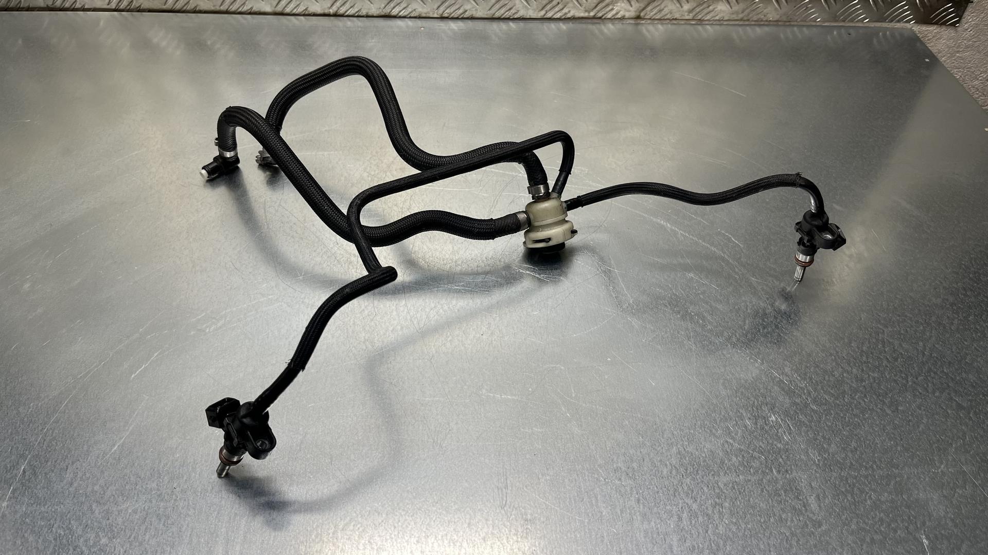 Распределитель топлива 13538543953