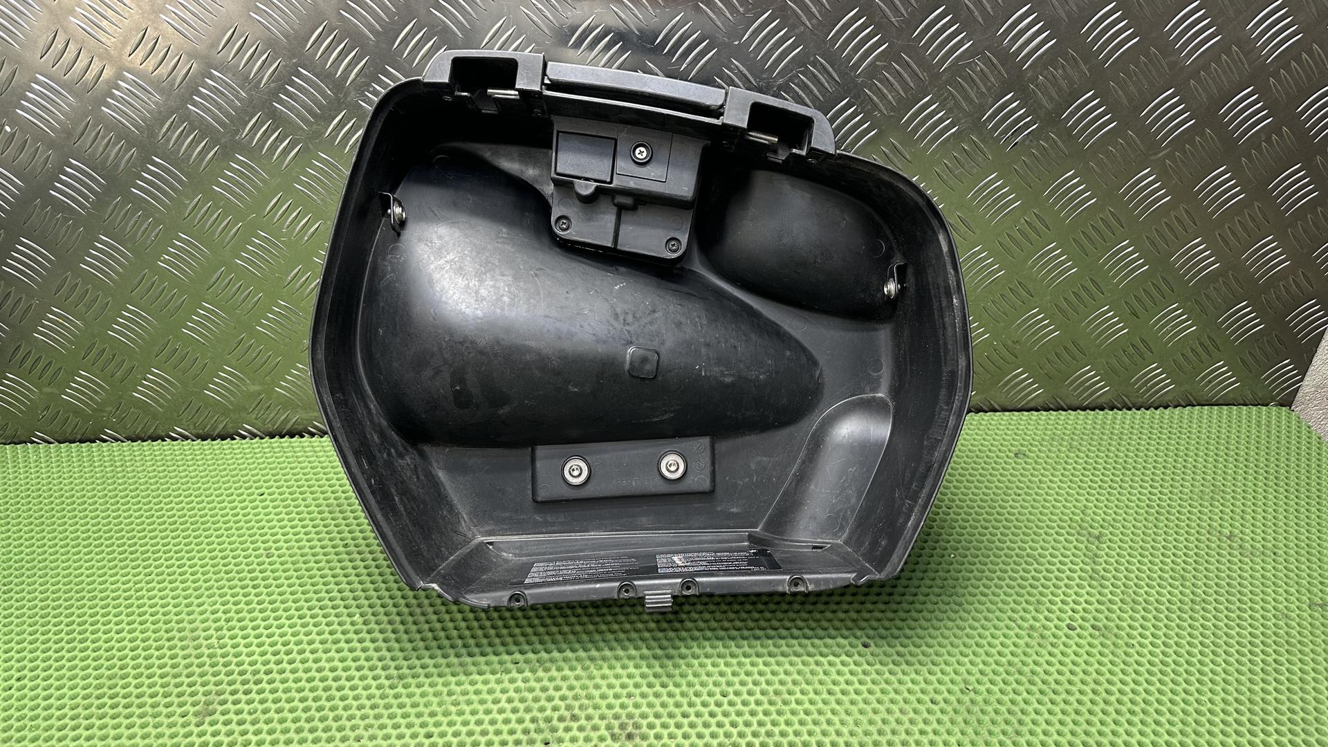 Спортивный кофр Л (K1200/1300 S/R) 71607723511