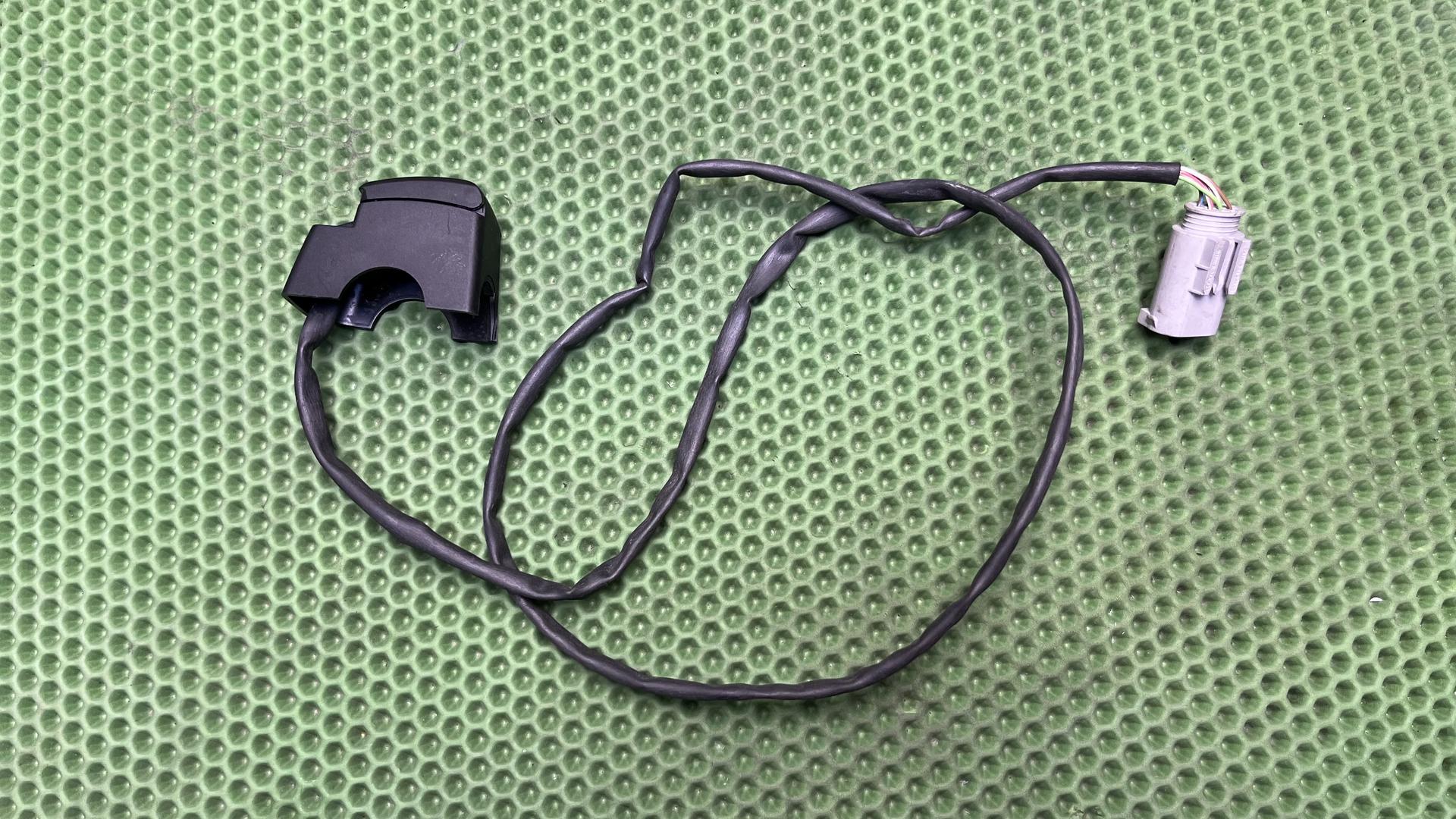 Переключатель E-Call 61319467938