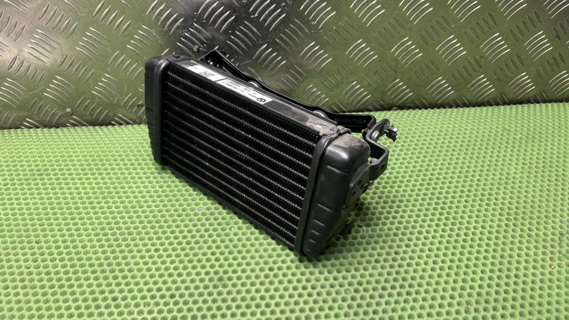 Масляный радиатор 17218409733