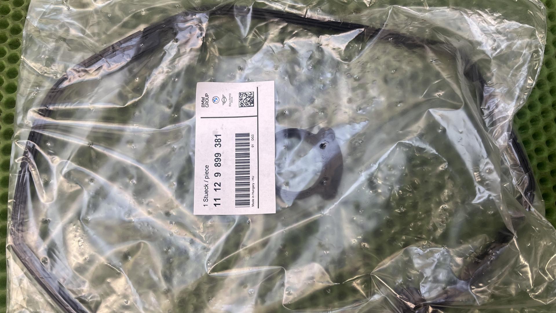 К-т уплотнений клапанной крышки 11128392997