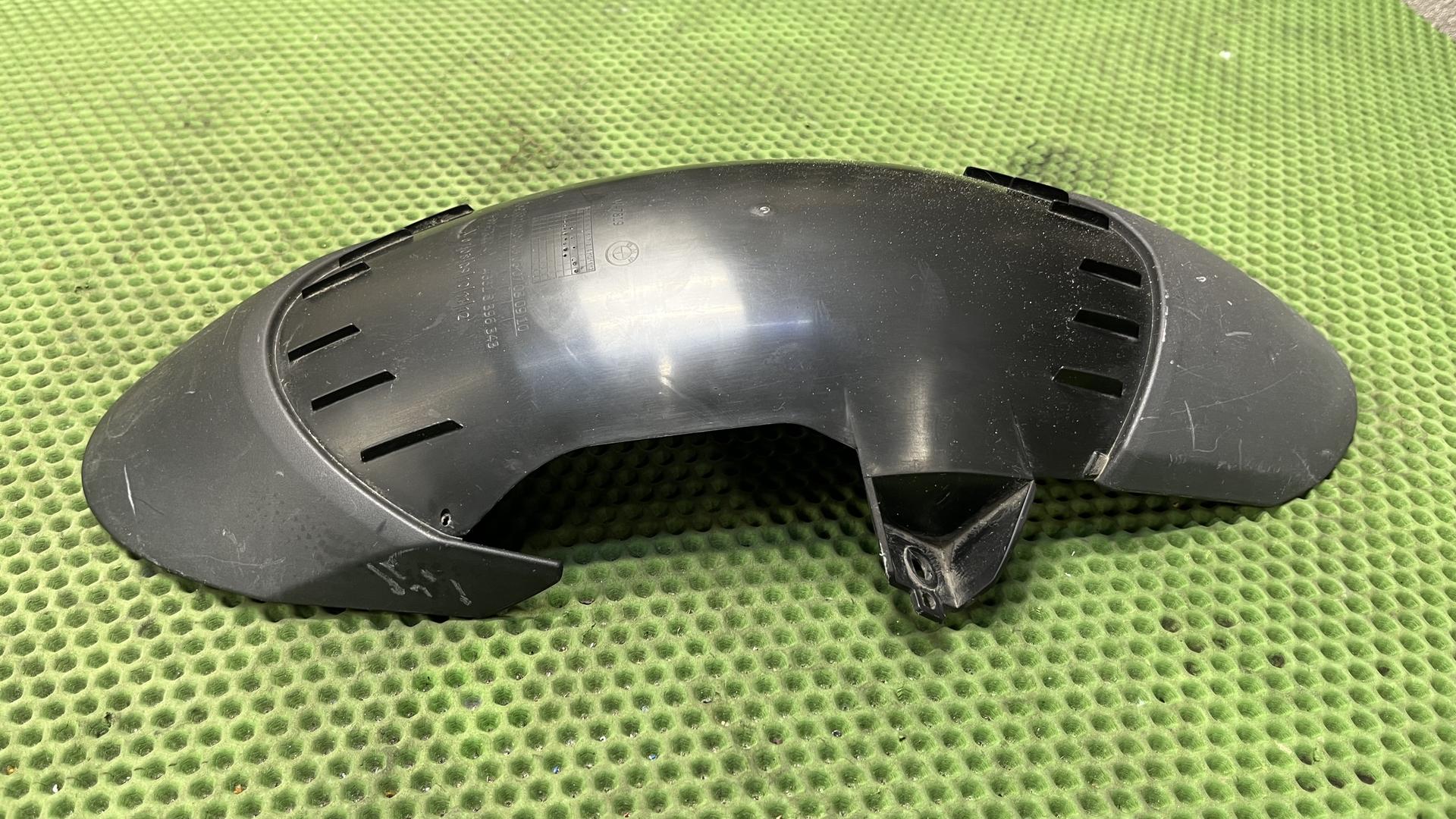 Переднее крыло 46618396343