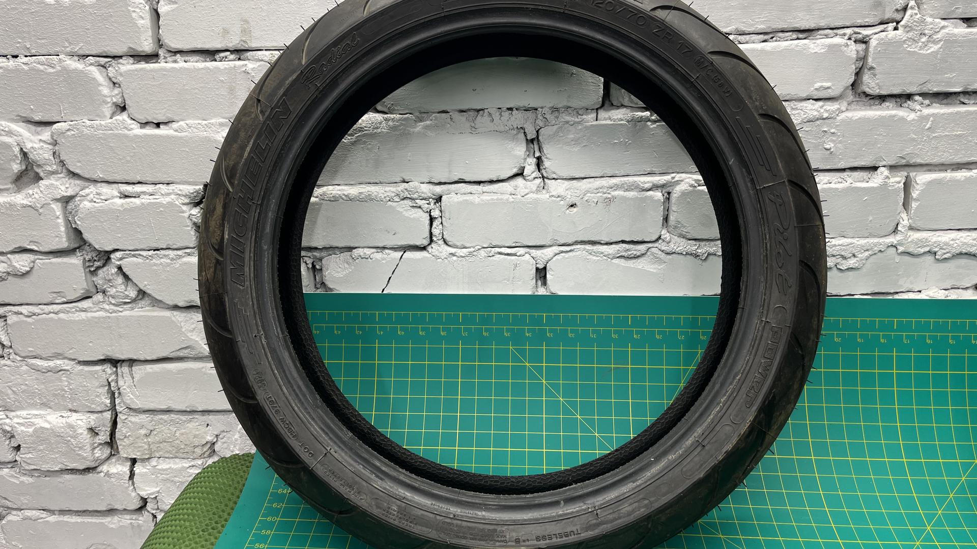 Мотошинa 120/70 R17 Мiсhеlin Рilоt Роwеr 3 