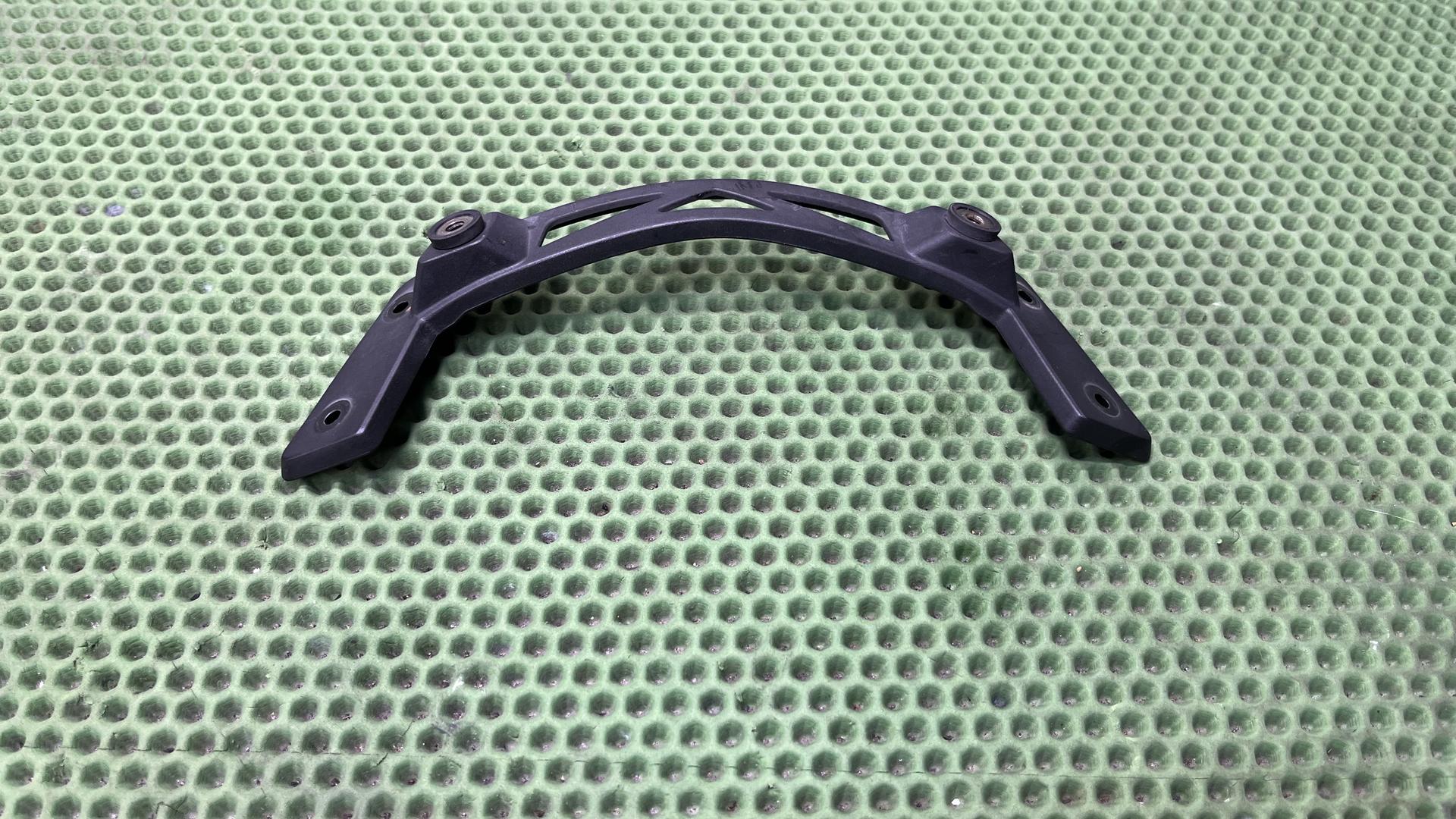 Планка ветрового стекла K1200/1300R 46637686638