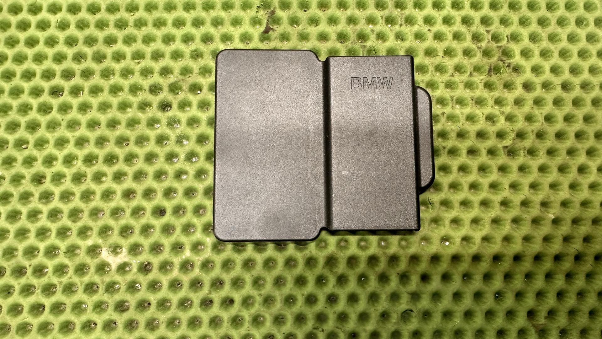 Заглушка кредла навигатора 65908524463