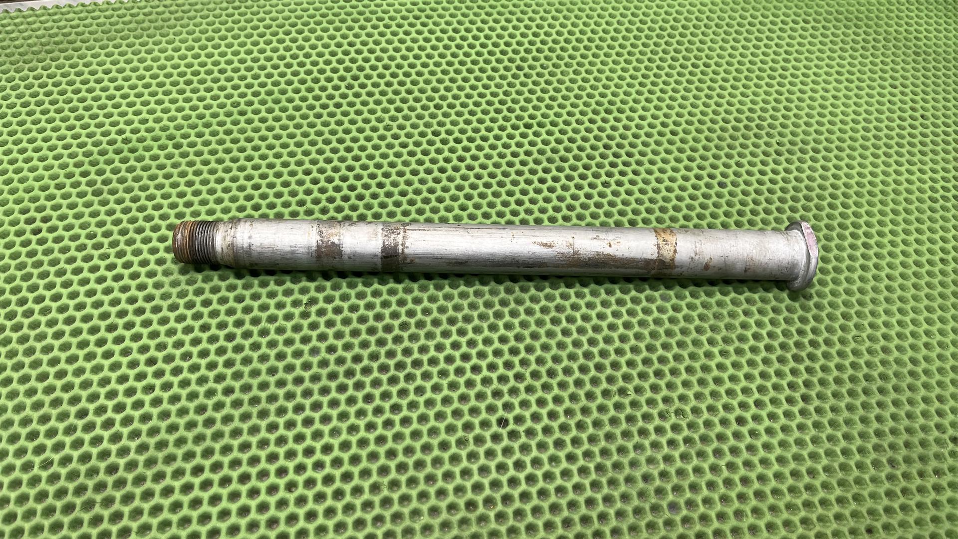 Съемная ось Зд 33177718528