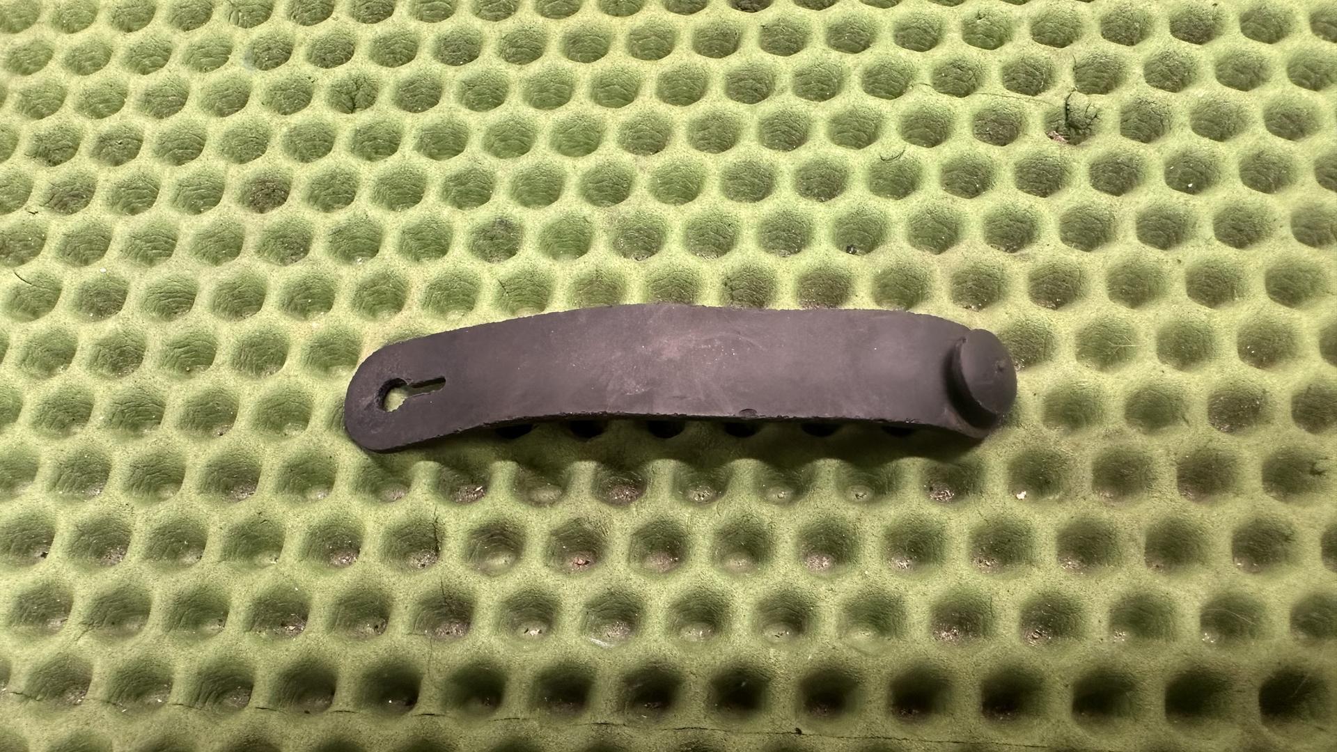 Резиновая стяжная лента 75 mm 61137670328