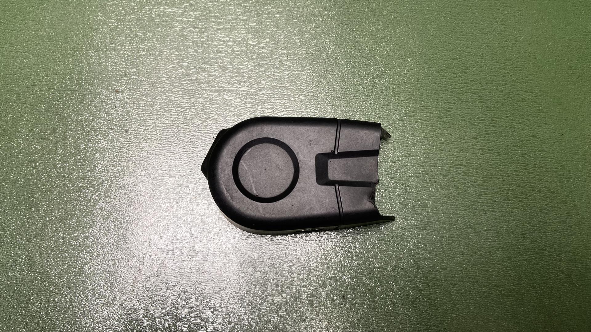 Брызговик заслонки глушителя 18517726824